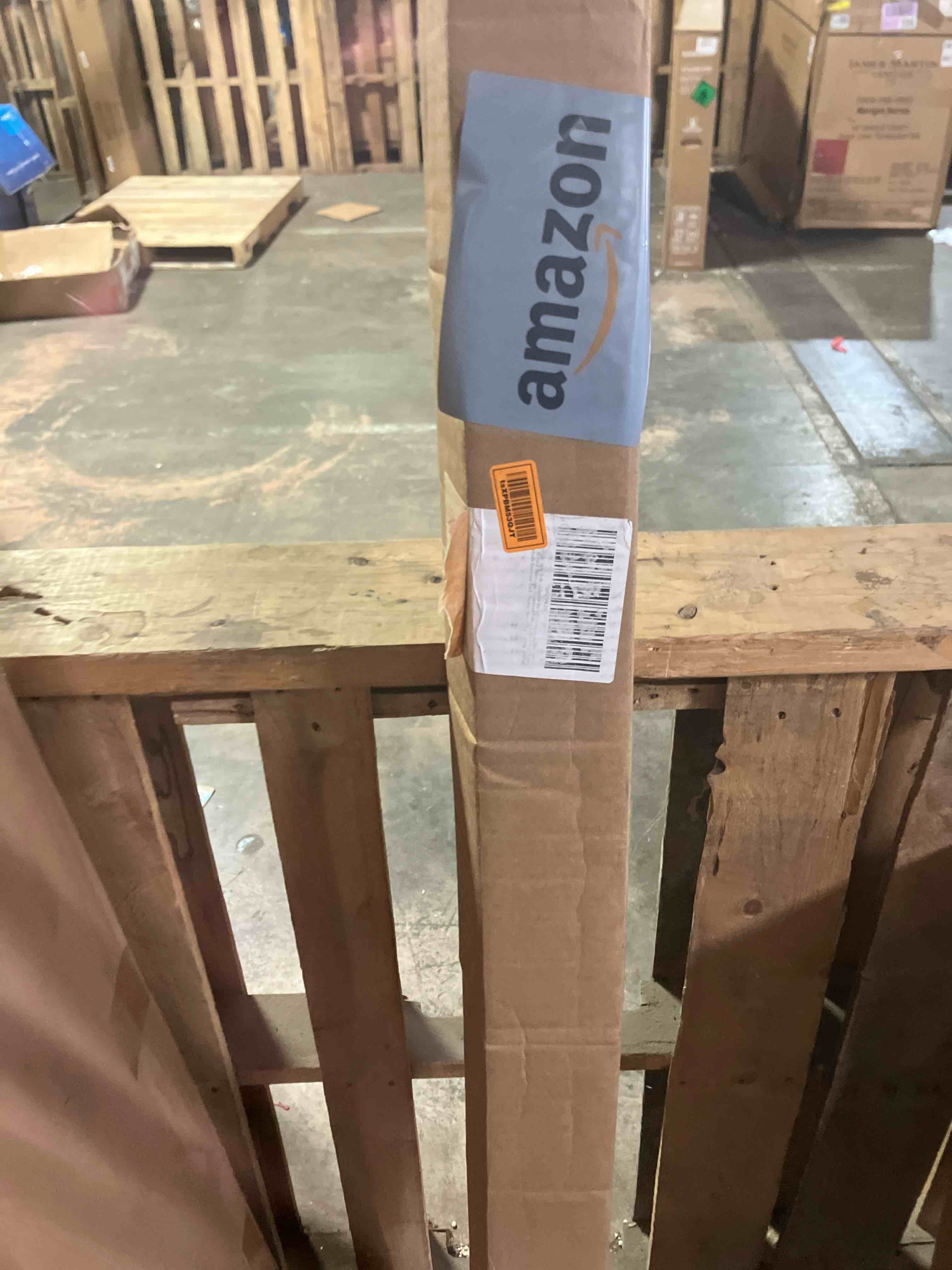 https://s3.amazonaws.com/lotting-images-prod/phillipi/GRA3487477_1758210993592.jpeg