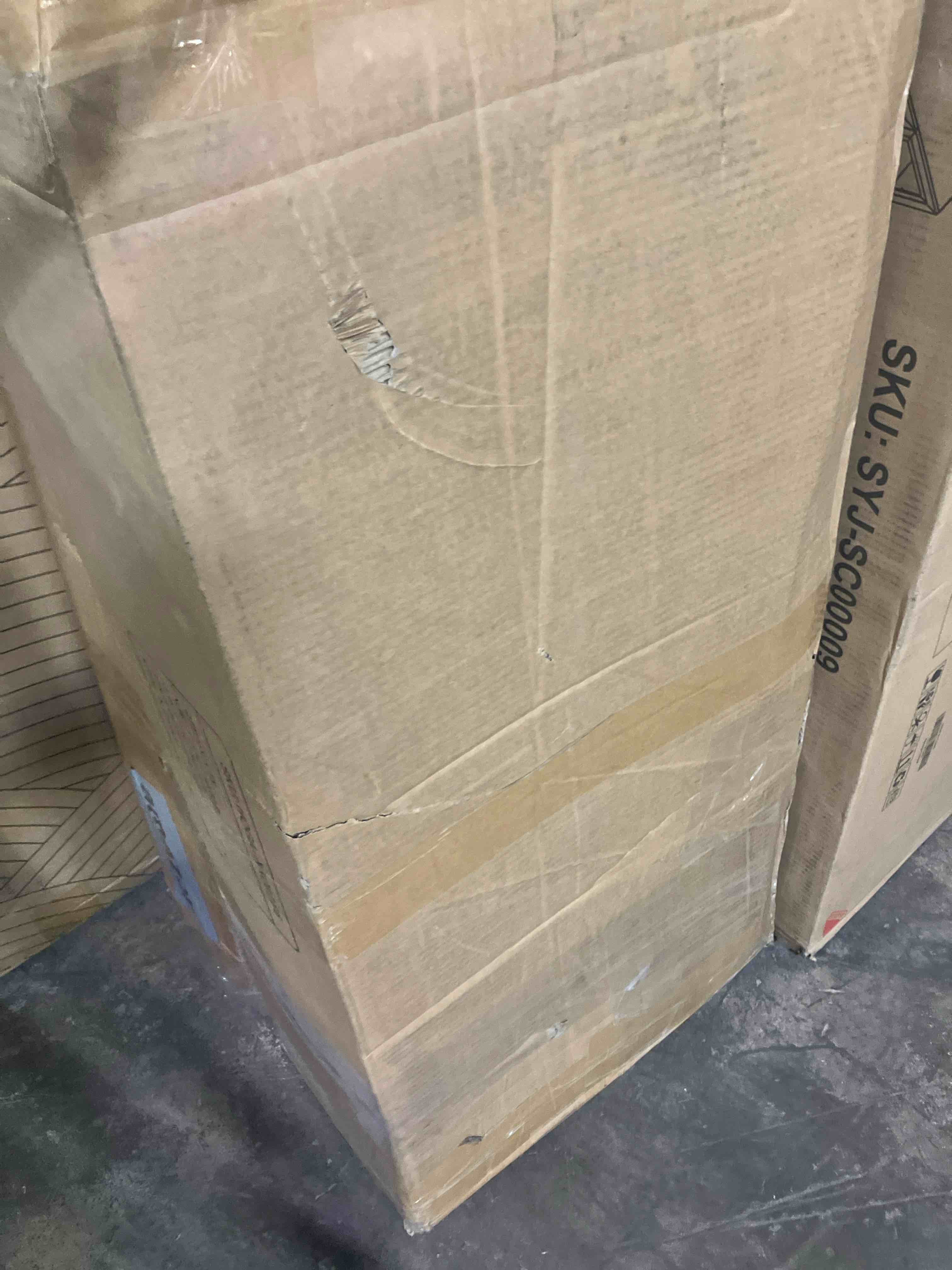 https://s3.amazonaws.com/lotting-images-prod/phillipi/GRA3487482_1758214452401.jpeg