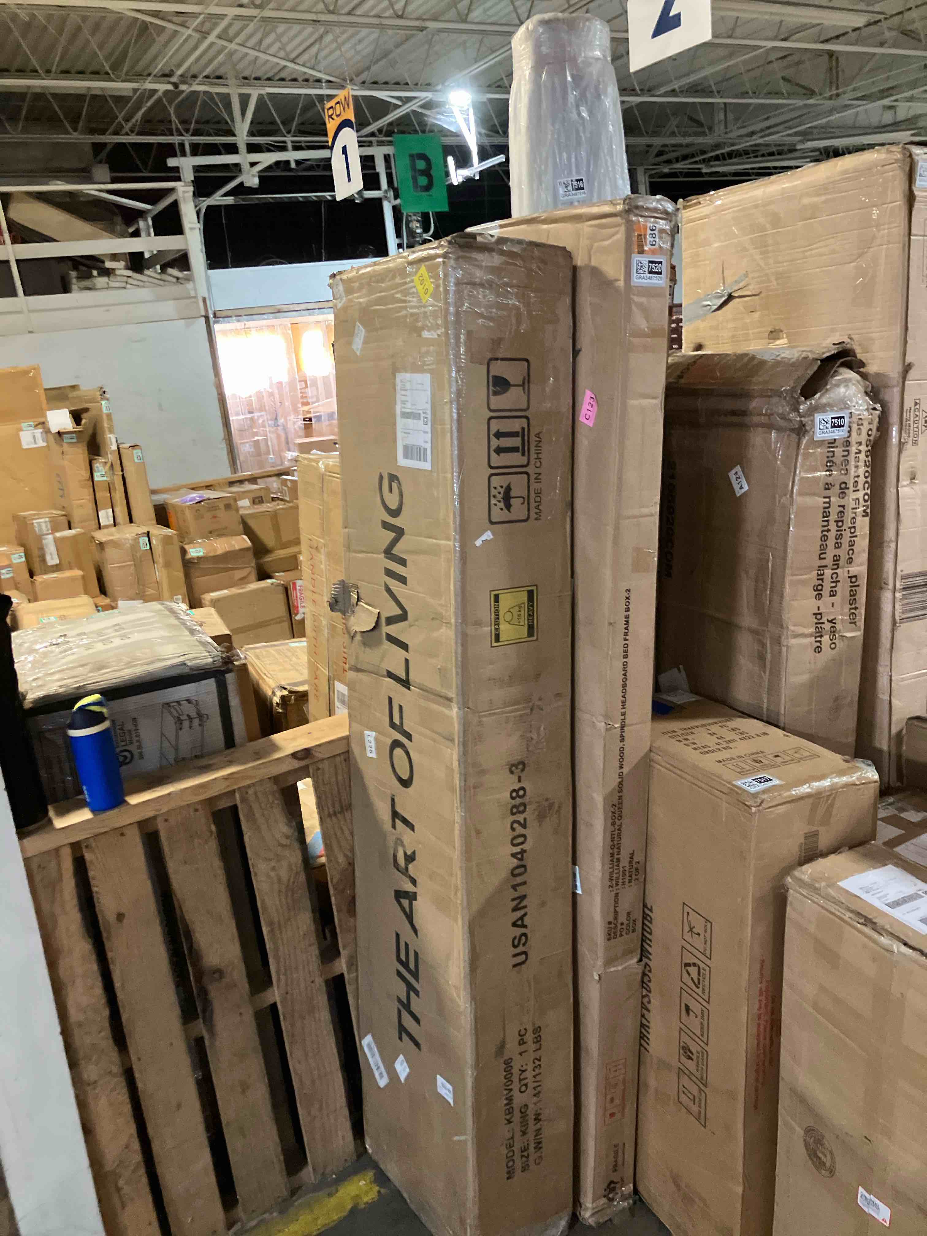 https://s3.amazonaws.com/lotting-images-prod/phillipi/GRA3487521_1758122696902.jpeg
