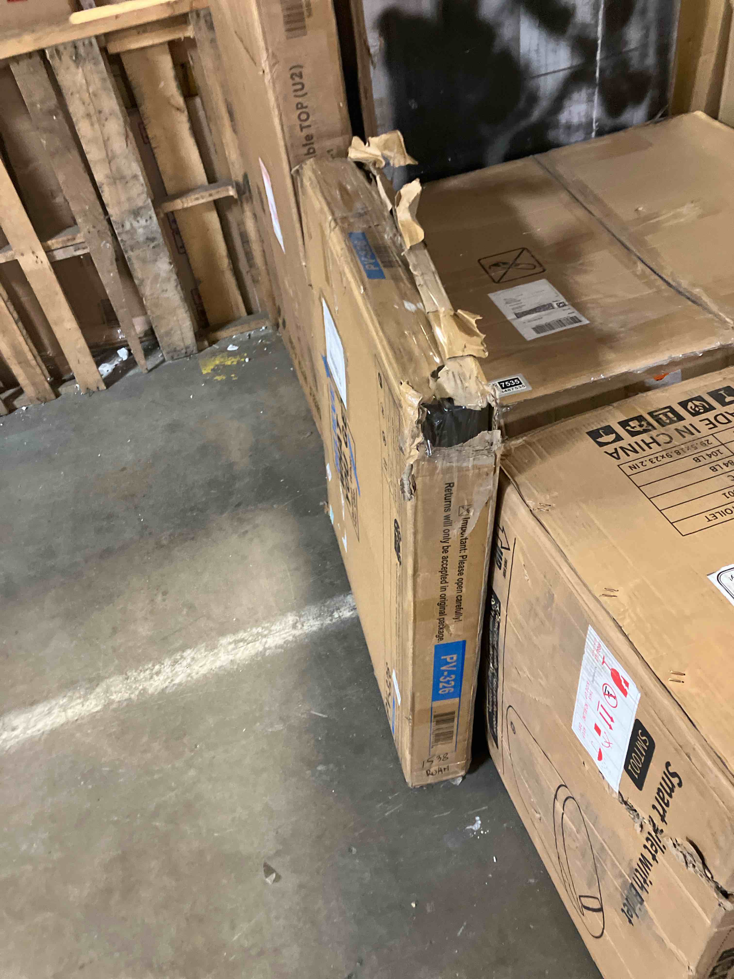 https://s3.amazonaws.com/lotting-images-prod/phillipi/GRA3487541_1758125633088.jpeg