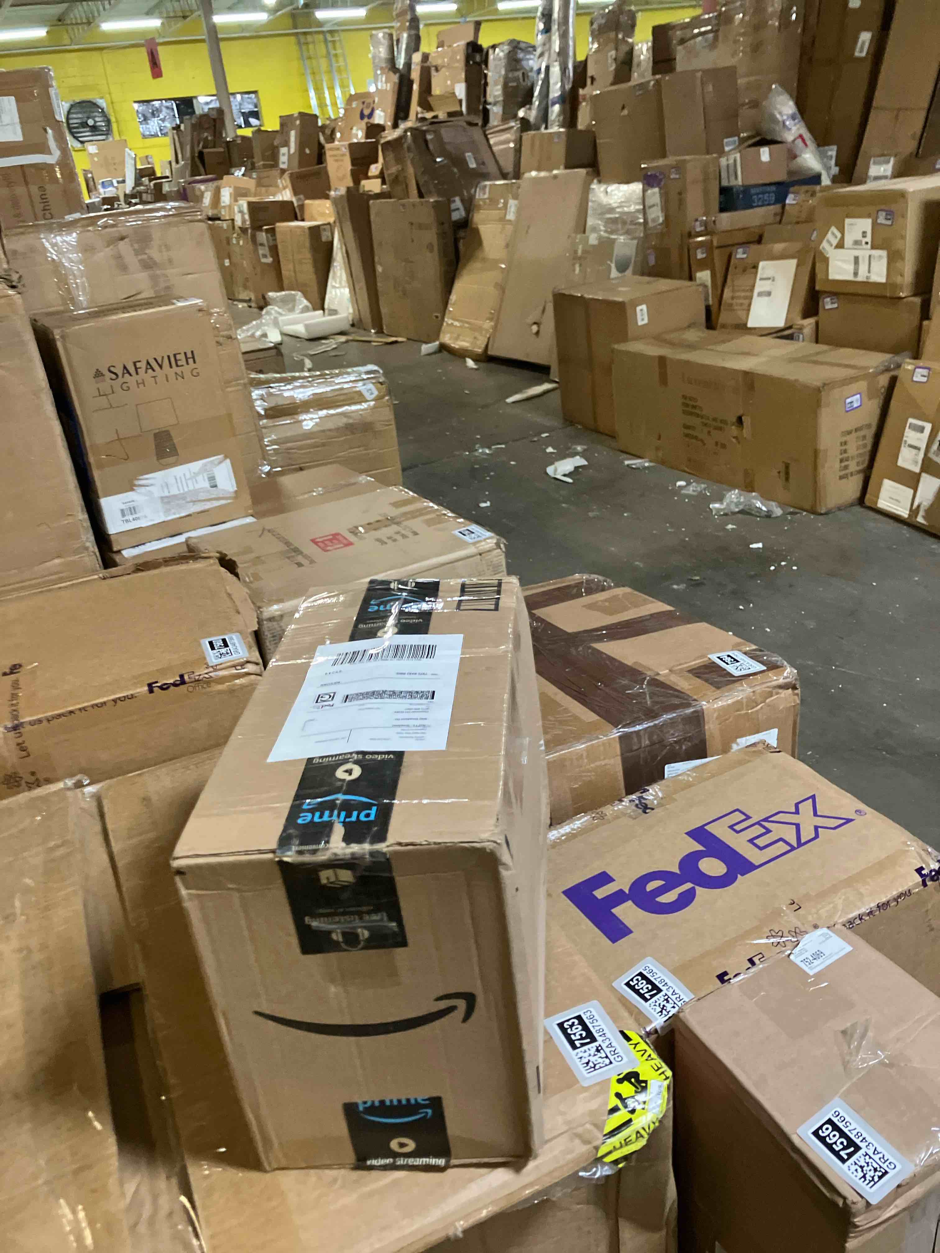 https://s3.amazonaws.com/lotting-images-prod/phillipi/GRA3487567_1758131066810.jpeg