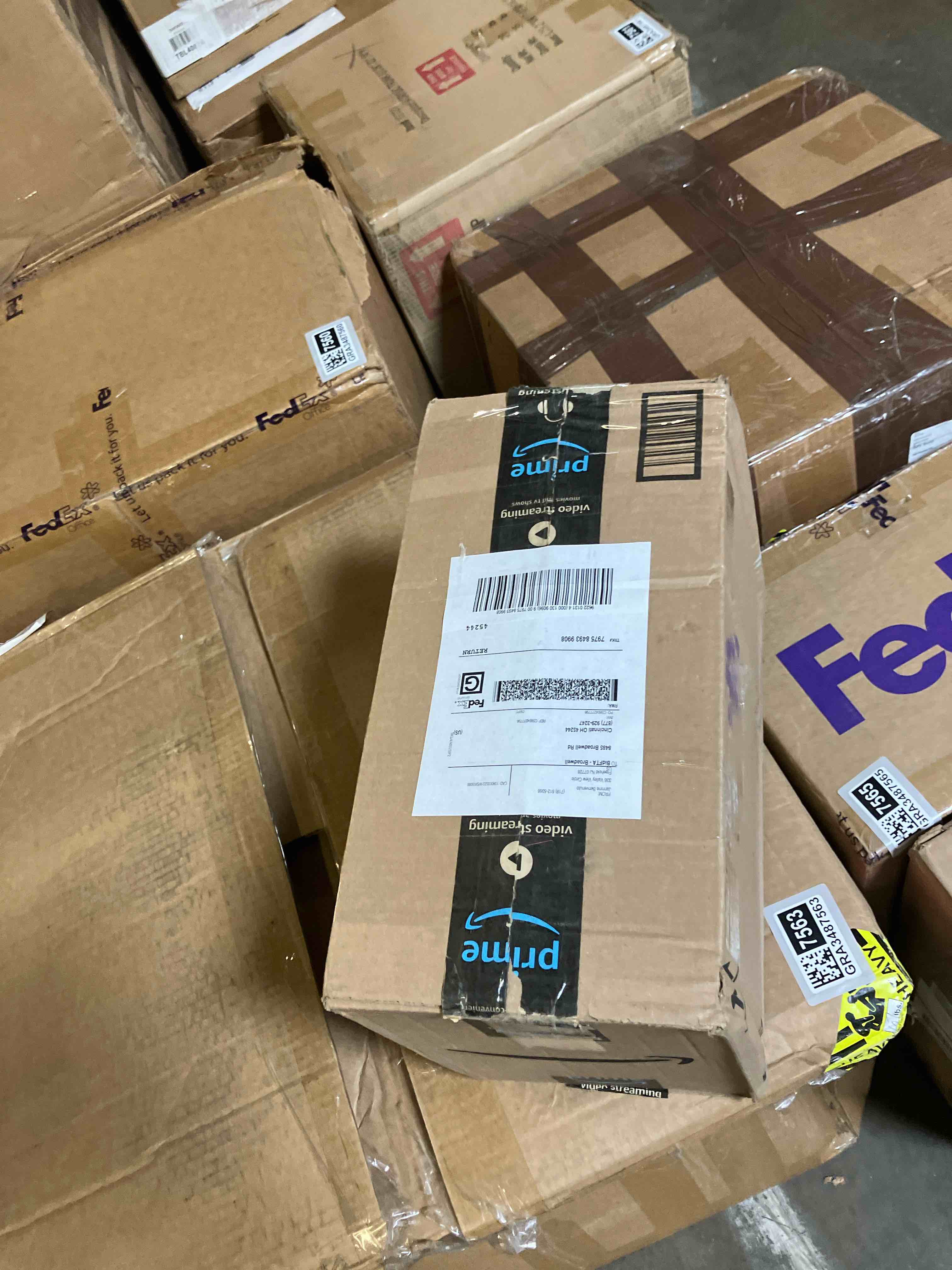 https://s3.amazonaws.com/lotting-images-prod/phillipi/GRA3487567_1758131068468.jpeg