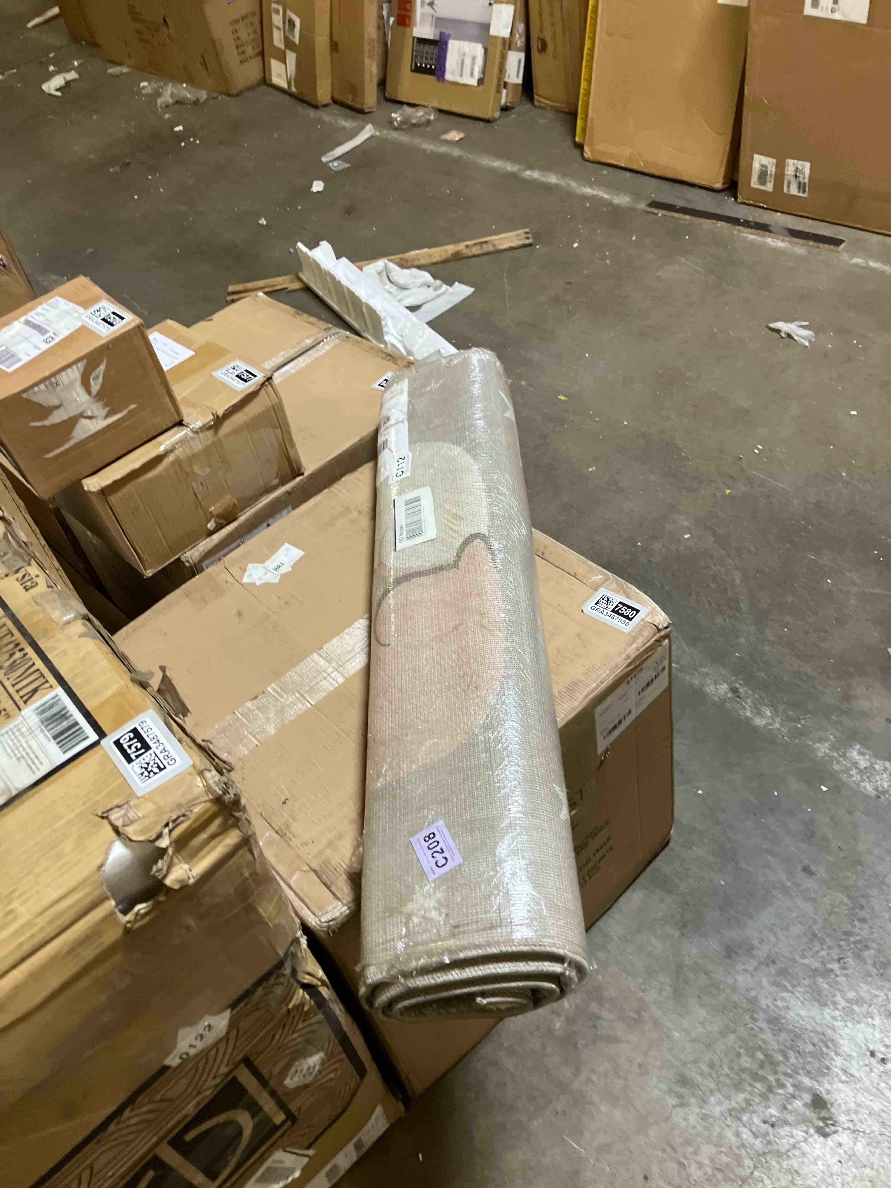 https://s3.amazonaws.com/lotting-images-prod/phillipi/GRA3487581_1758133091657.jpeg
