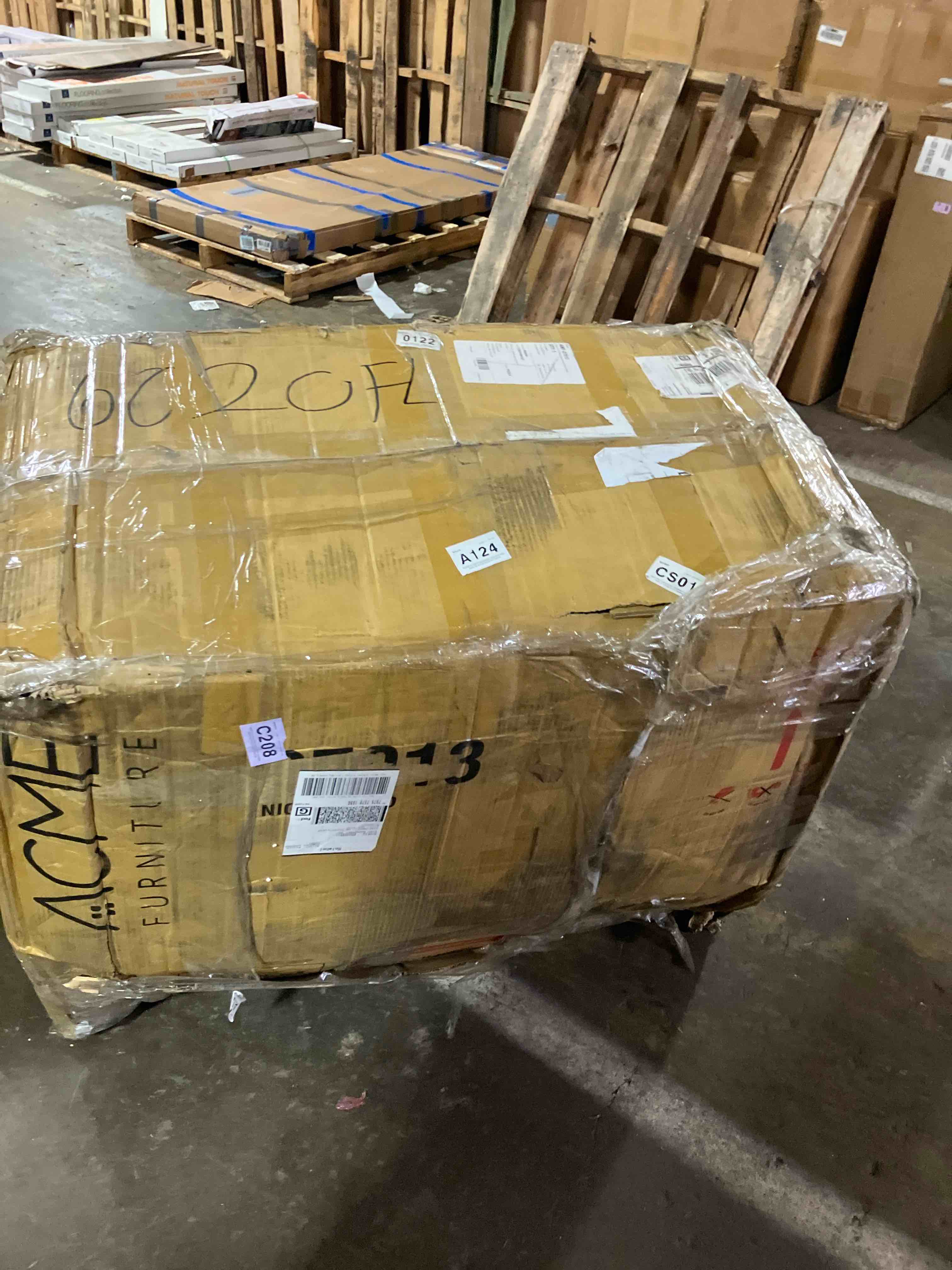 https://s3.amazonaws.com/lotting-images-prod/phillipi/GRA3487622_1758199998320.jpeg