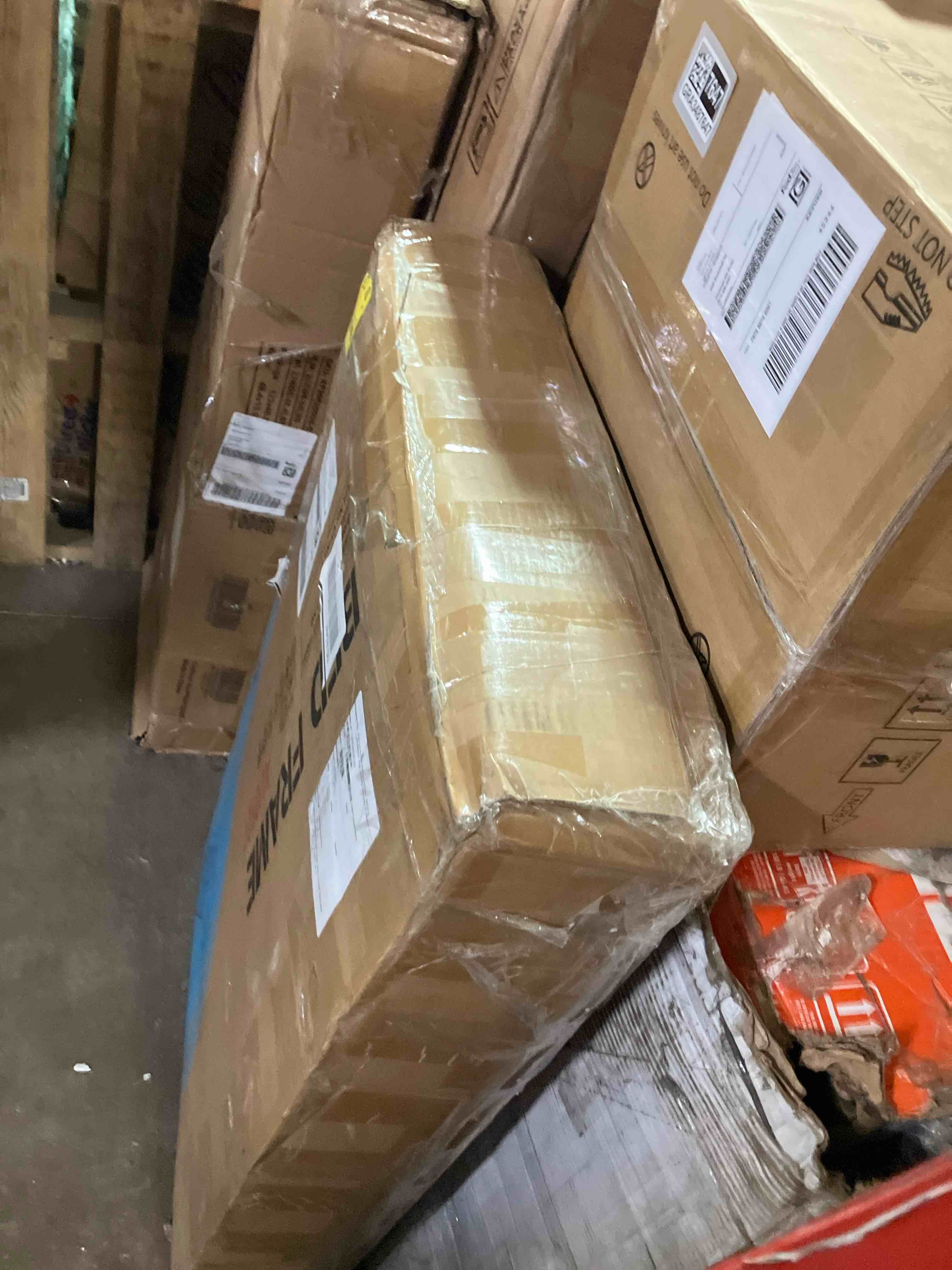 https://s3.amazonaws.com/lotting-images-prod/phillipi/GRA3487643_1758203201482.jpeg