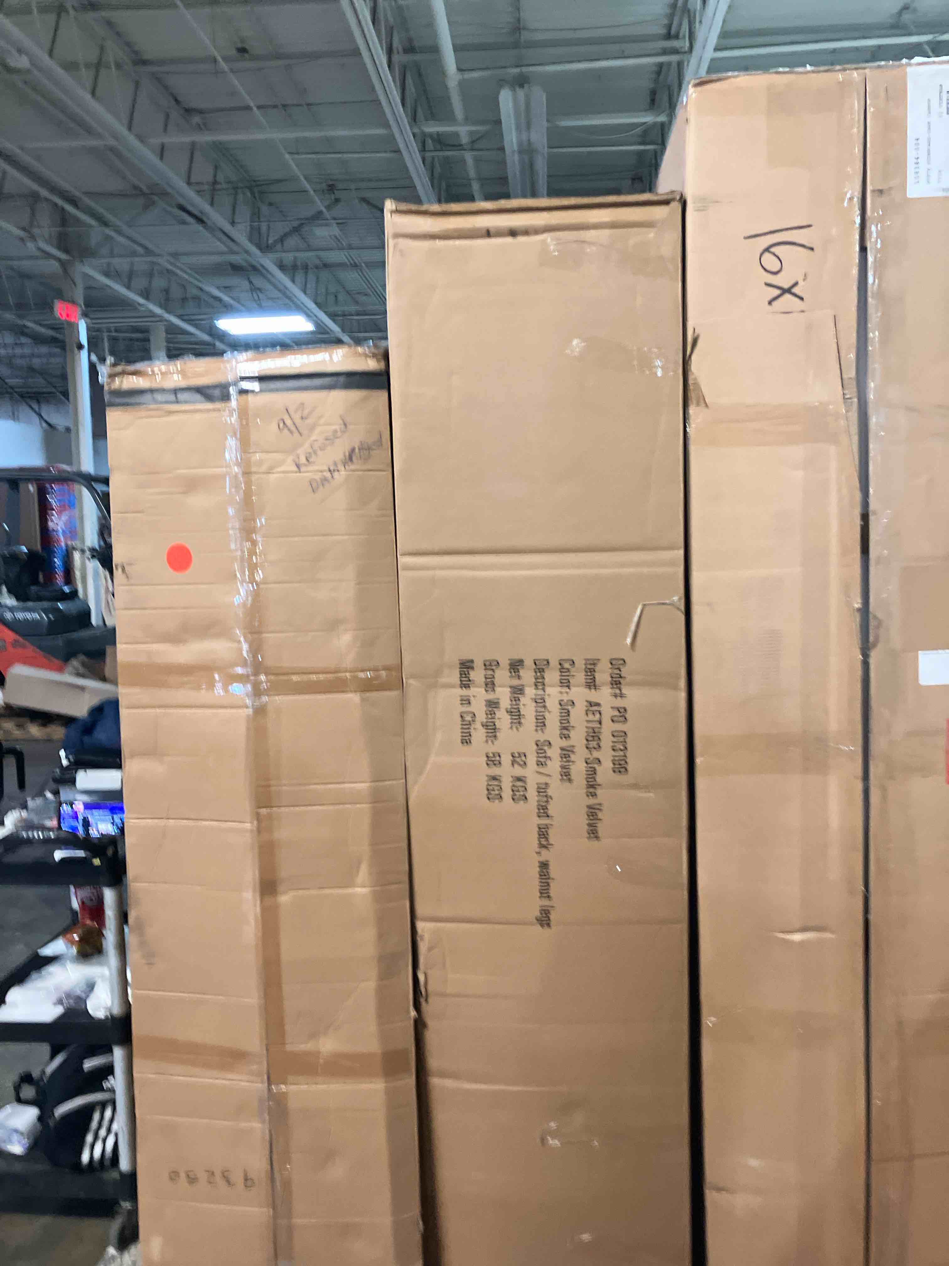 https://s3.amazonaws.com/lotting-images-prod/phillipi/GRA3487762_1758739662208.jpeg