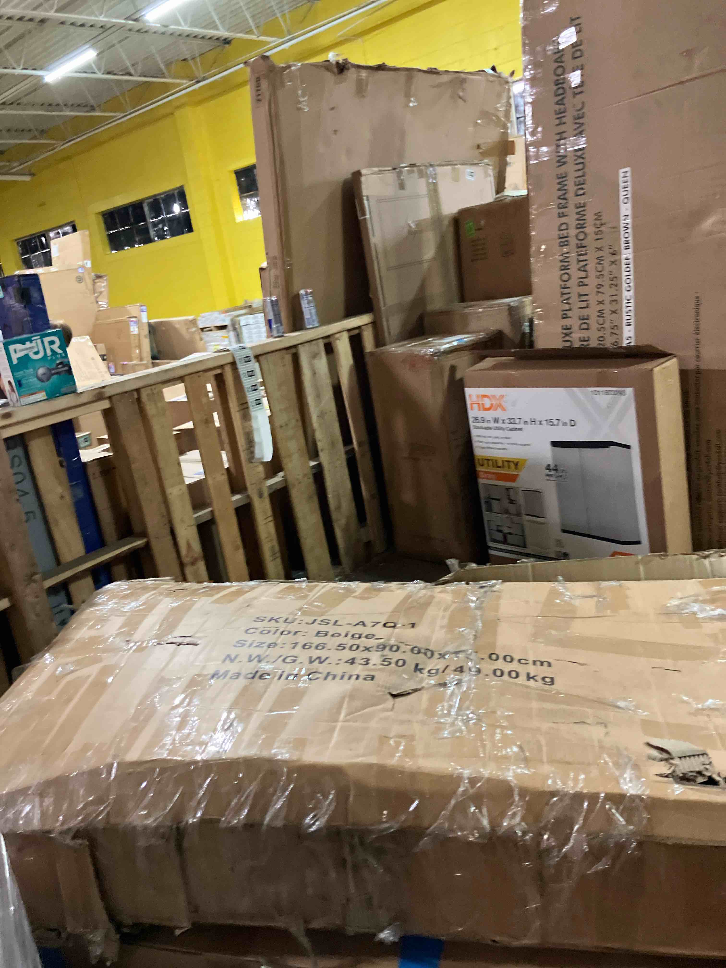 https://s3.amazonaws.com/lotting-images-prod/phillipi/GRA3487815_1758735485818.jpeg