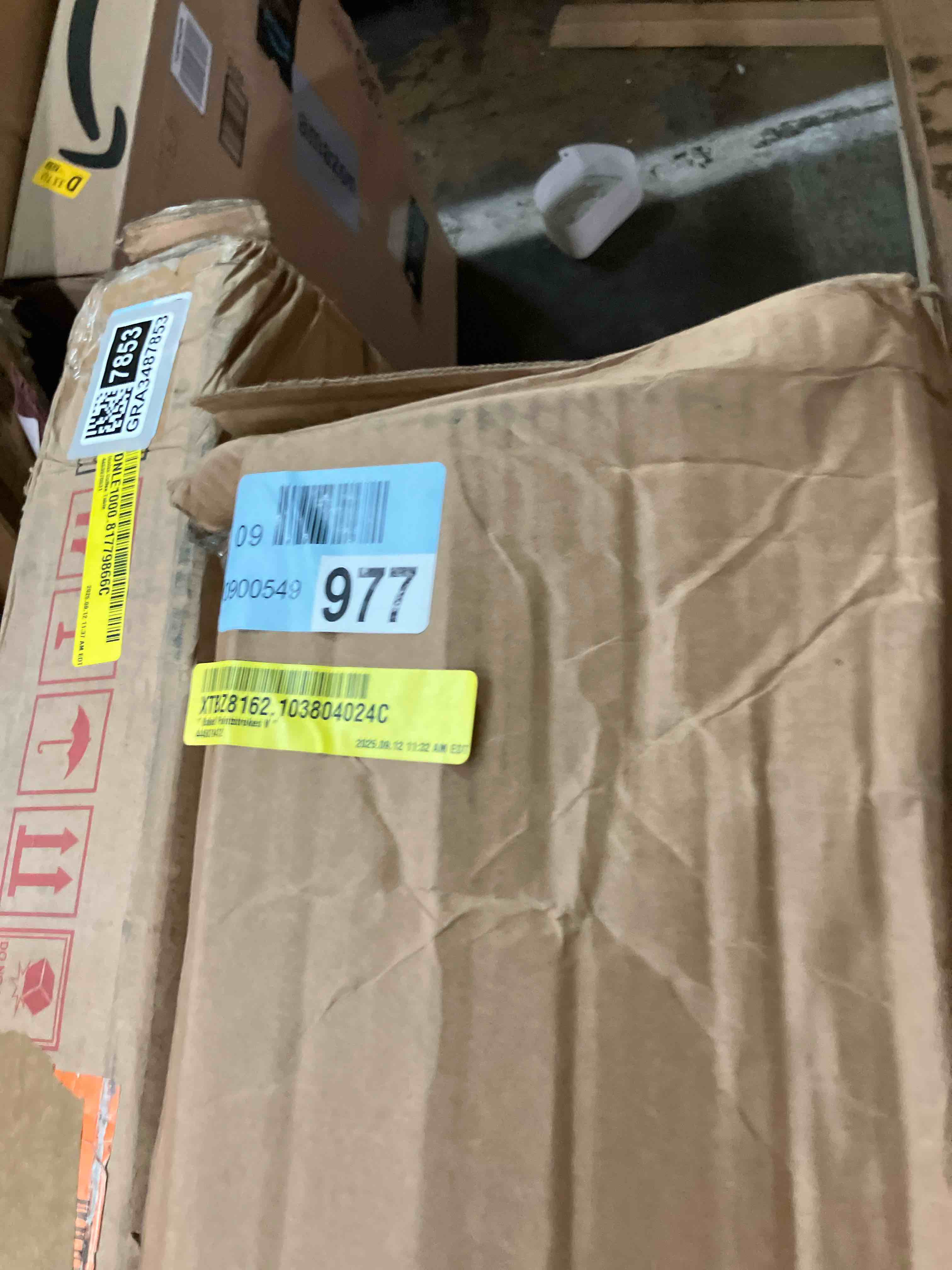 https://s3.amazonaws.com/lotting-images-prod/phillipi/GRA3487846_1758726538249.jpeg
