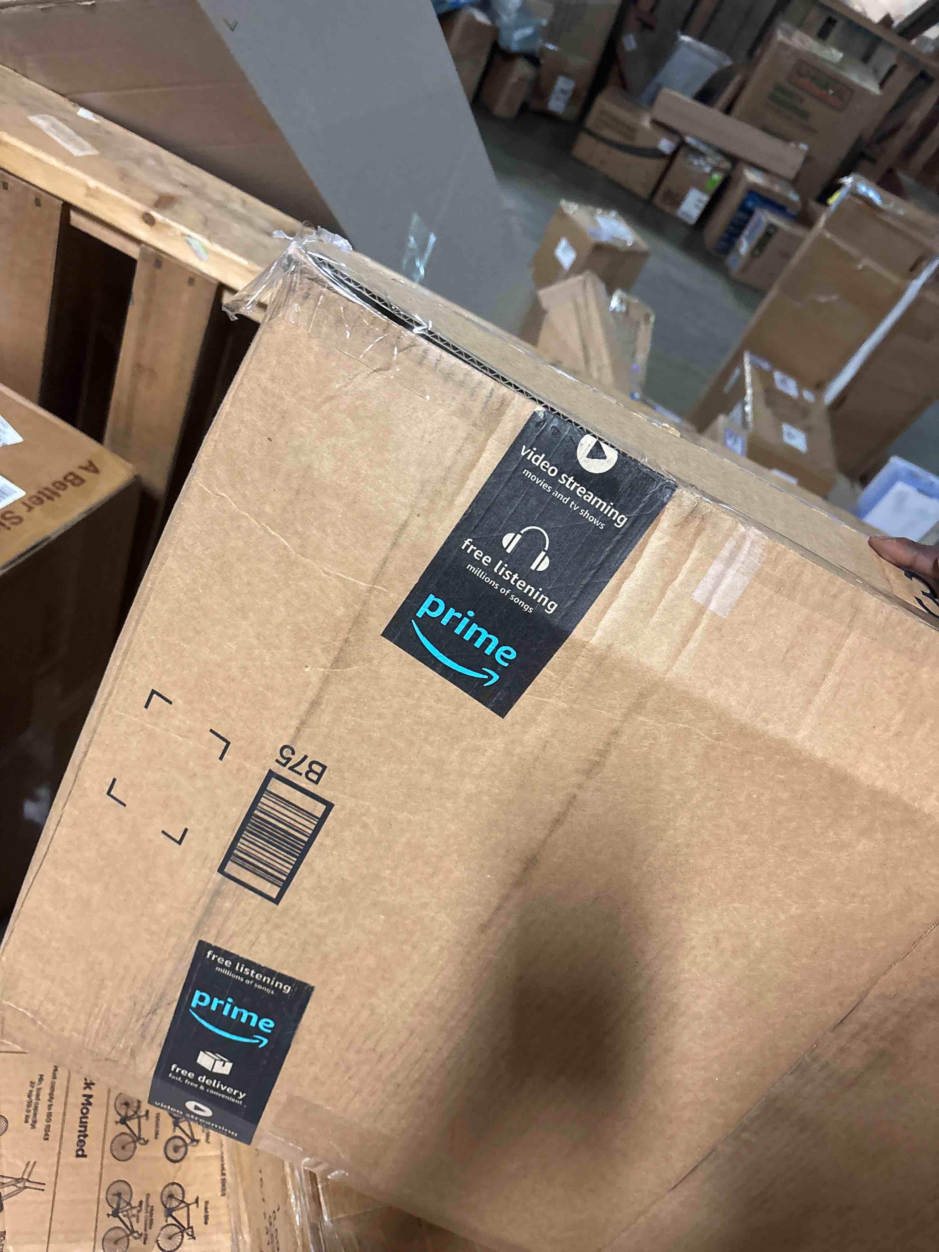 https://s3.amazonaws.com/lotting-images-prod/phillipi/GRA3487948_1758824164250.jpeg