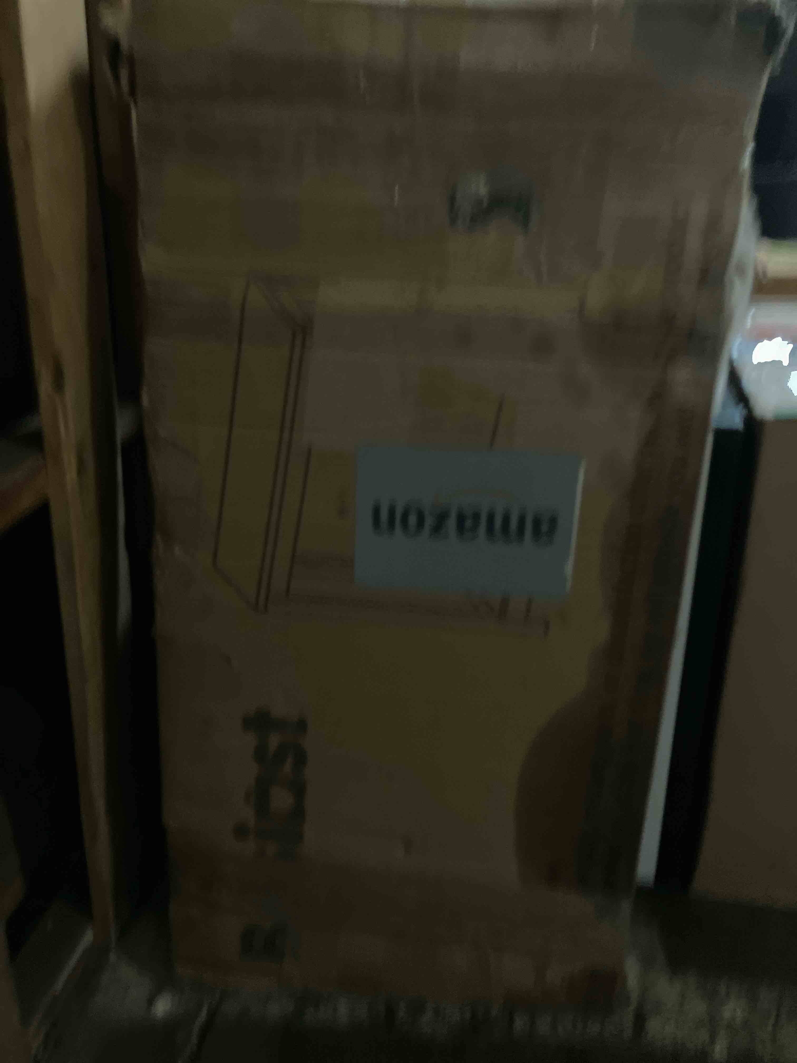 https://s3.amazonaws.com/lotting-images-prod/phillipi/GRA3488035_1759243014048.jpeg