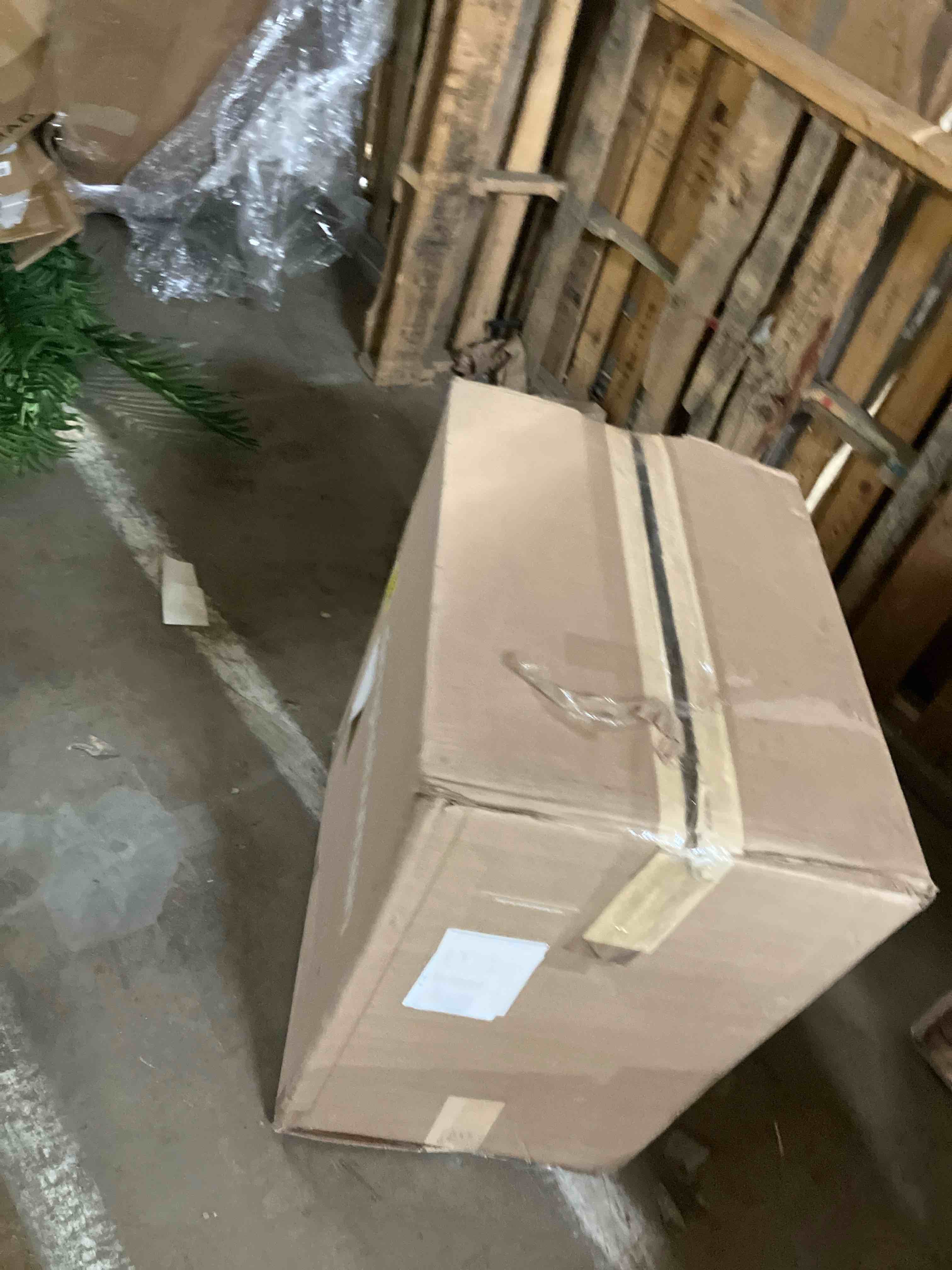 https://s3.amazonaws.com/lotting-images-prod/phillipi/GRA3488070_1759247769802.jpeg