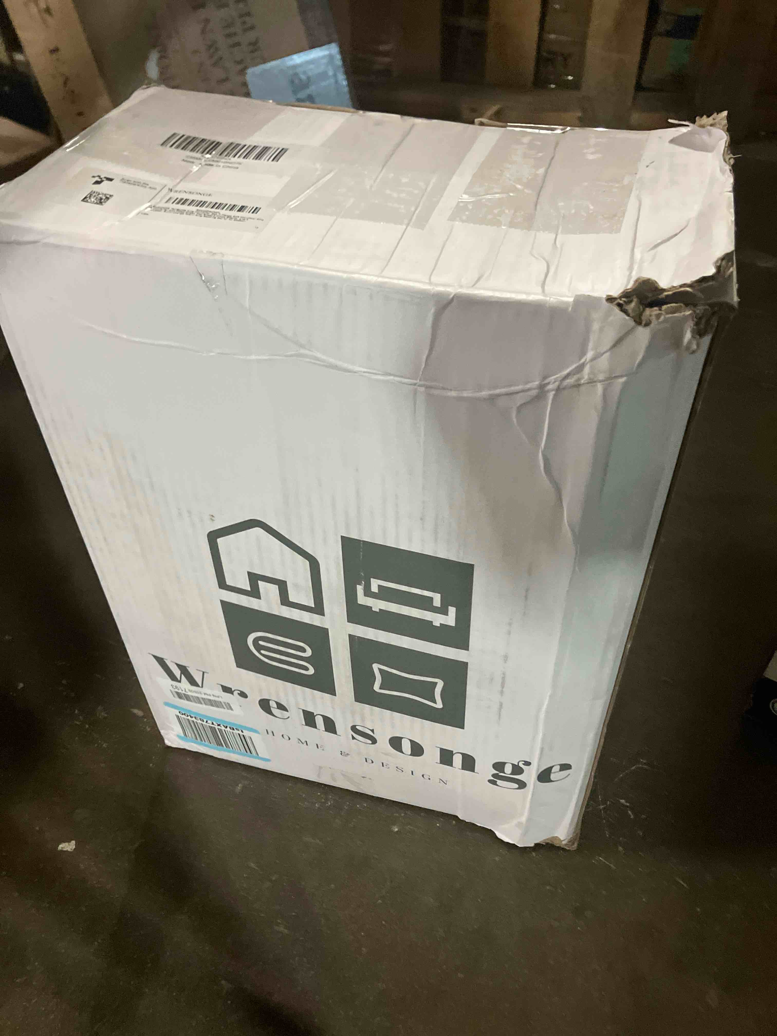 https://s3.amazonaws.com/lotting-images-prod/phillipi/GRA3488213_1759346423650.jpeg