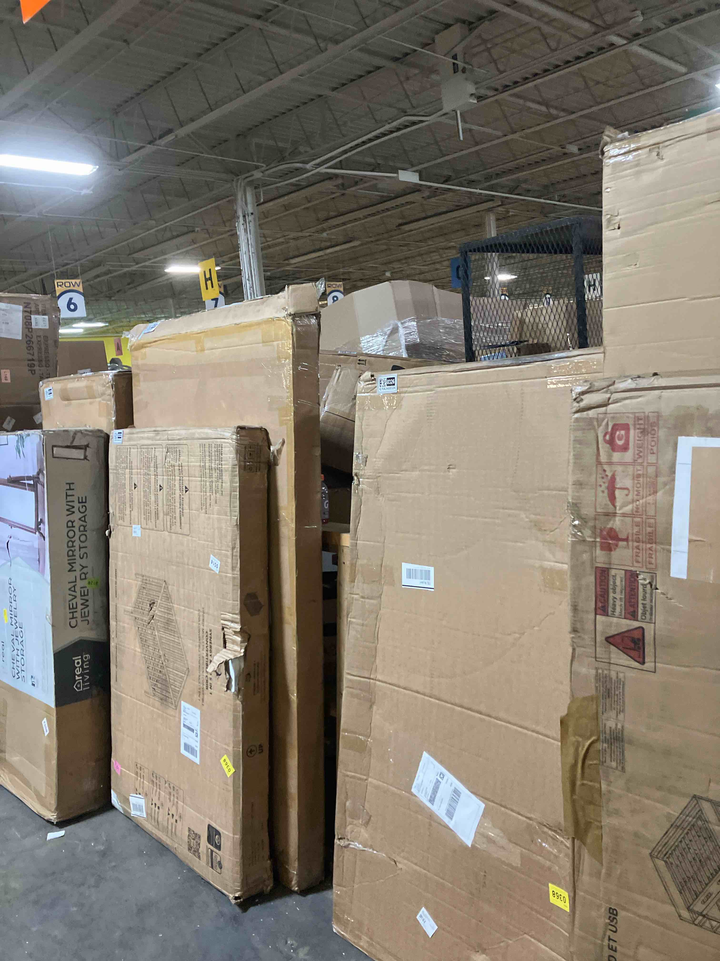 https://s3.amazonaws.com/lotting-images-prod/phillipi/GRA3488326_1759416763406.jpeg