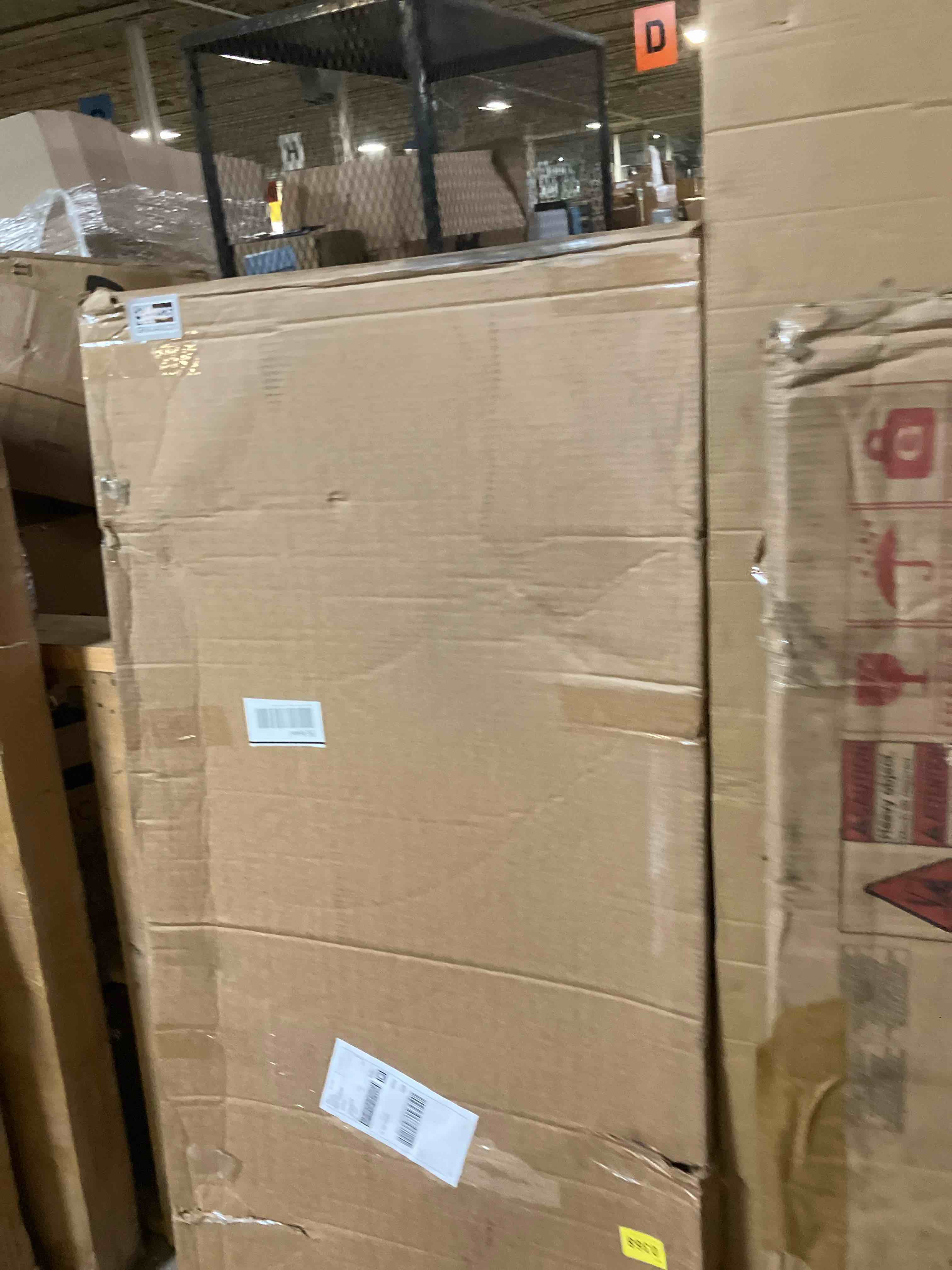 https://s3.amazonaws.com/lotting-images-prod/phillipi/GRA3488326_1759416764972.jpeg