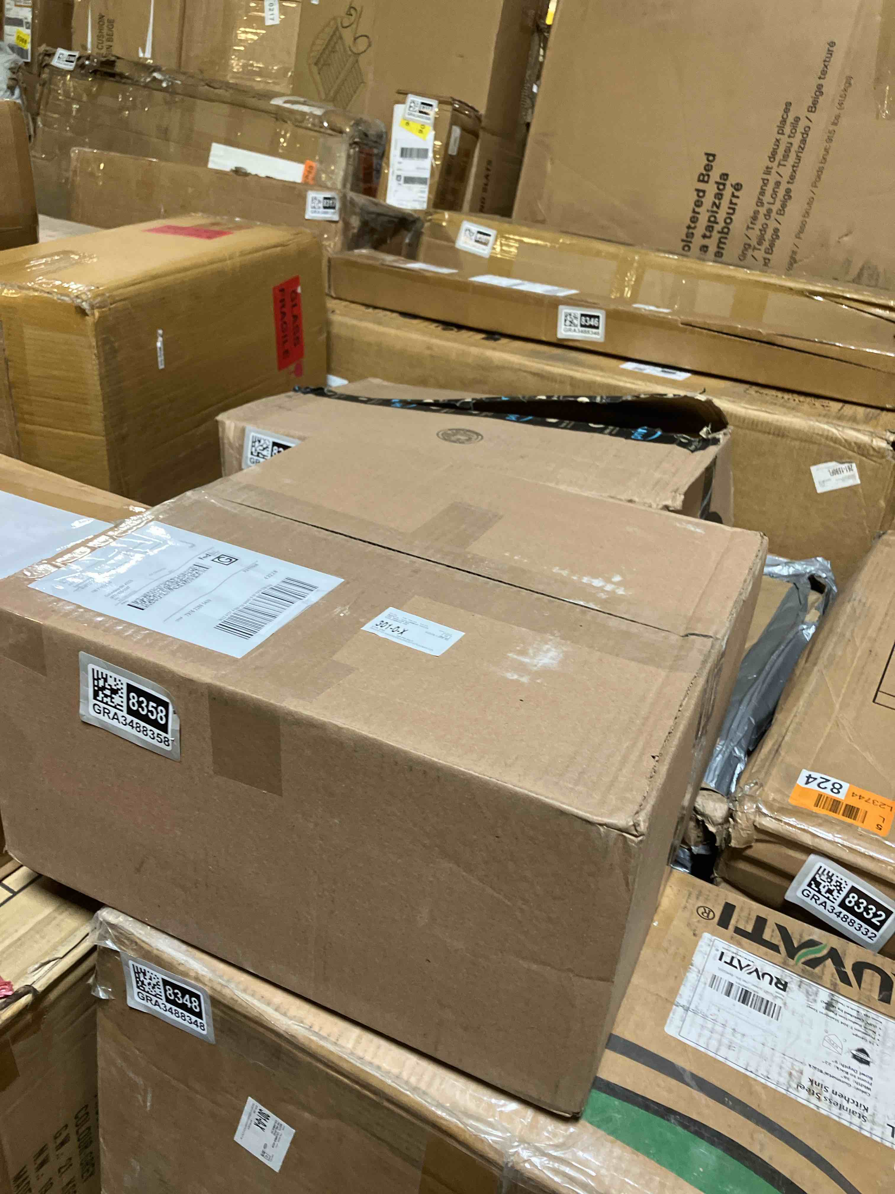 https://s3.amazonaws.com/lotting-images-prod/phillipi/GRA3488358_1759424268147.jpeg