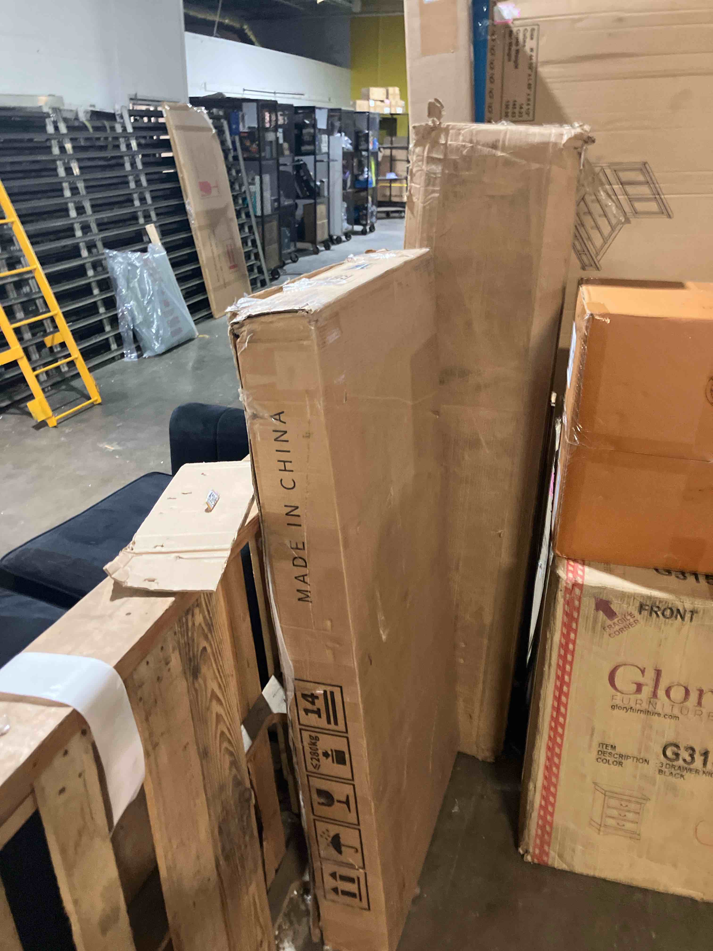 https://s3.amazonaws.com/lotting-images-prod/phillipi/GRA3488456_1759862375679.jpeg
