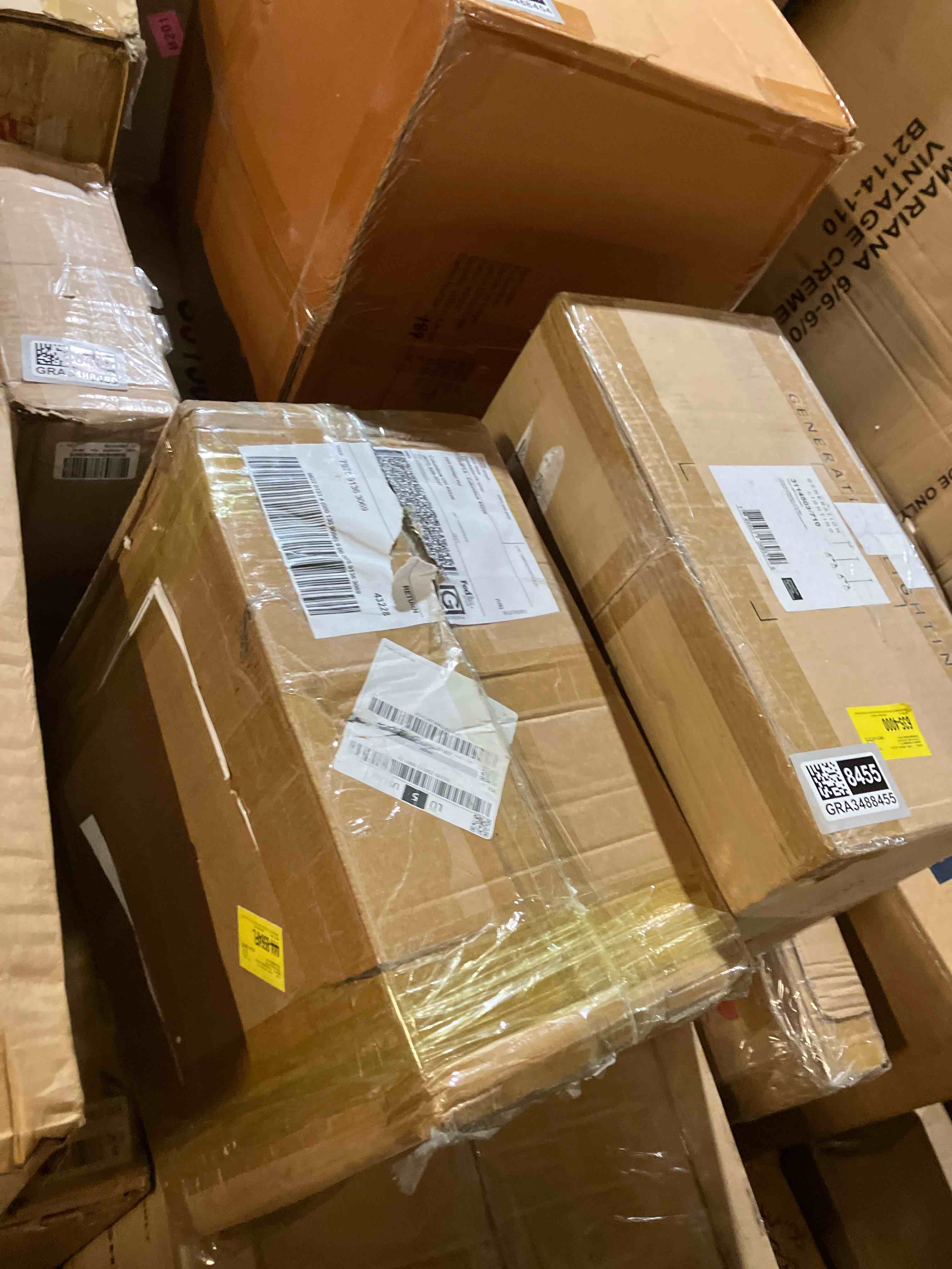 https://s3.amazonaws.com/lotting-images-prod/phillipi/GRA3488462_1759863403068.jpeg