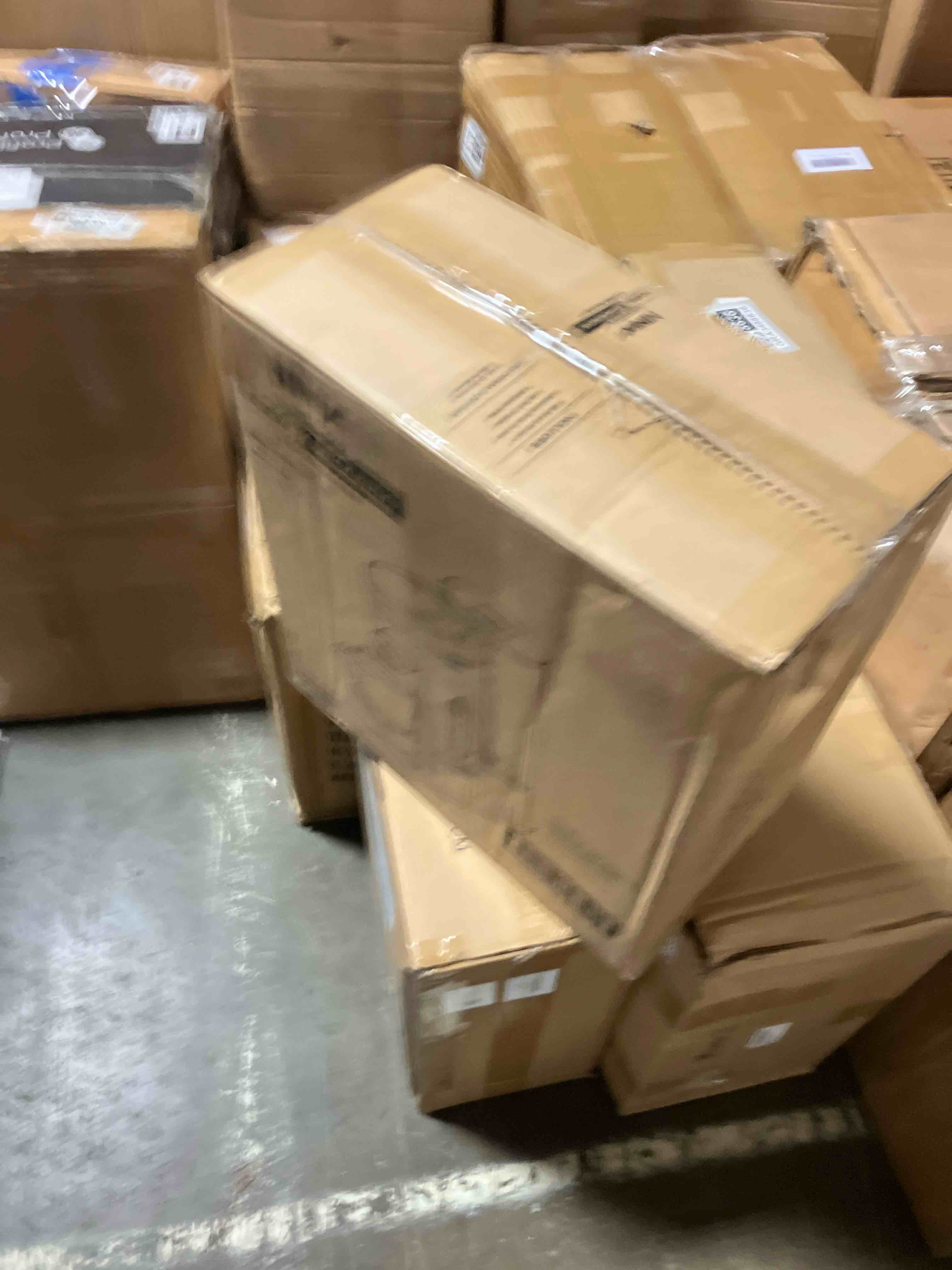 https://s3.amazonaws.com/lotting-images-prod/phillipi/GRA3488631_1760039023114.jpeg