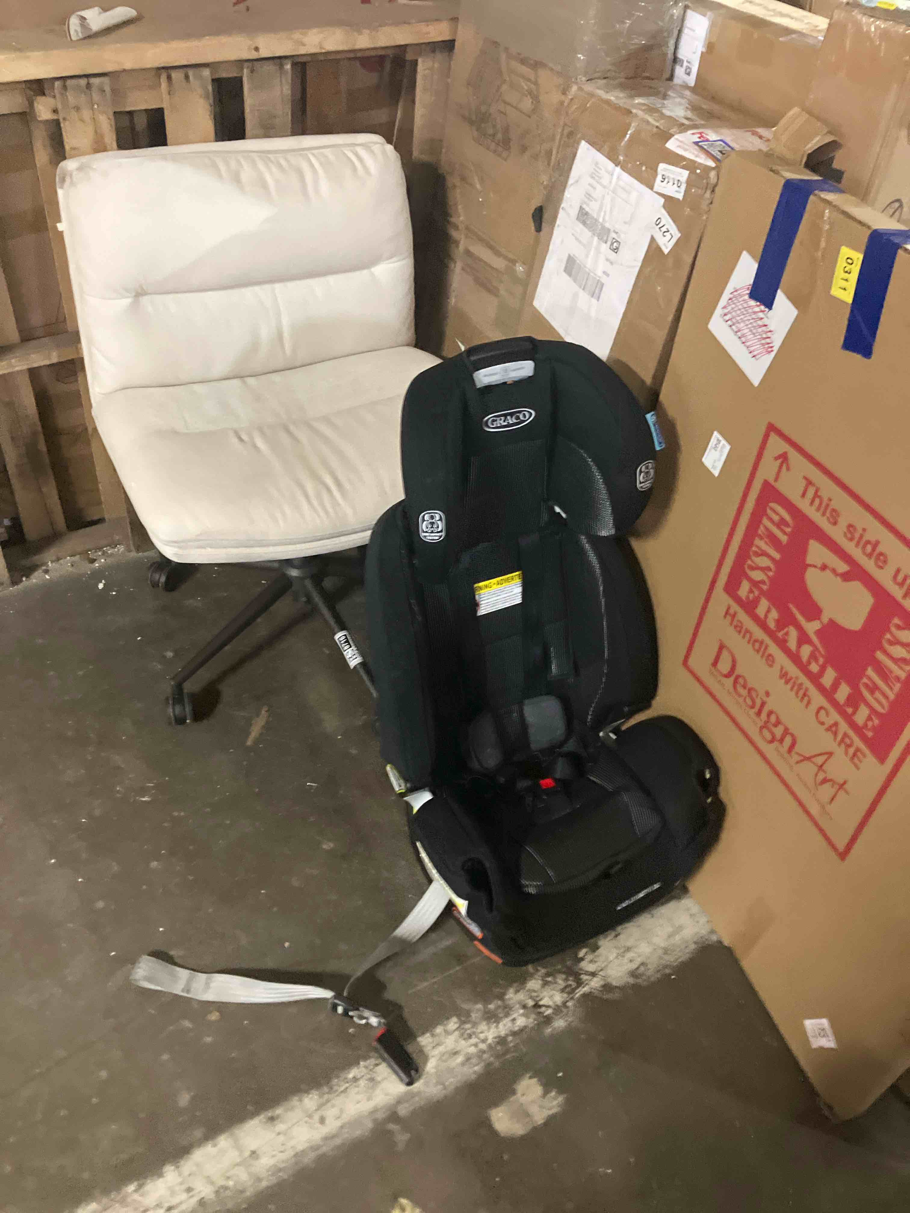 https://s3.amazonaws.com/lotting-images-prod/phillipi/GRA3488718_1760376717456.jpeg