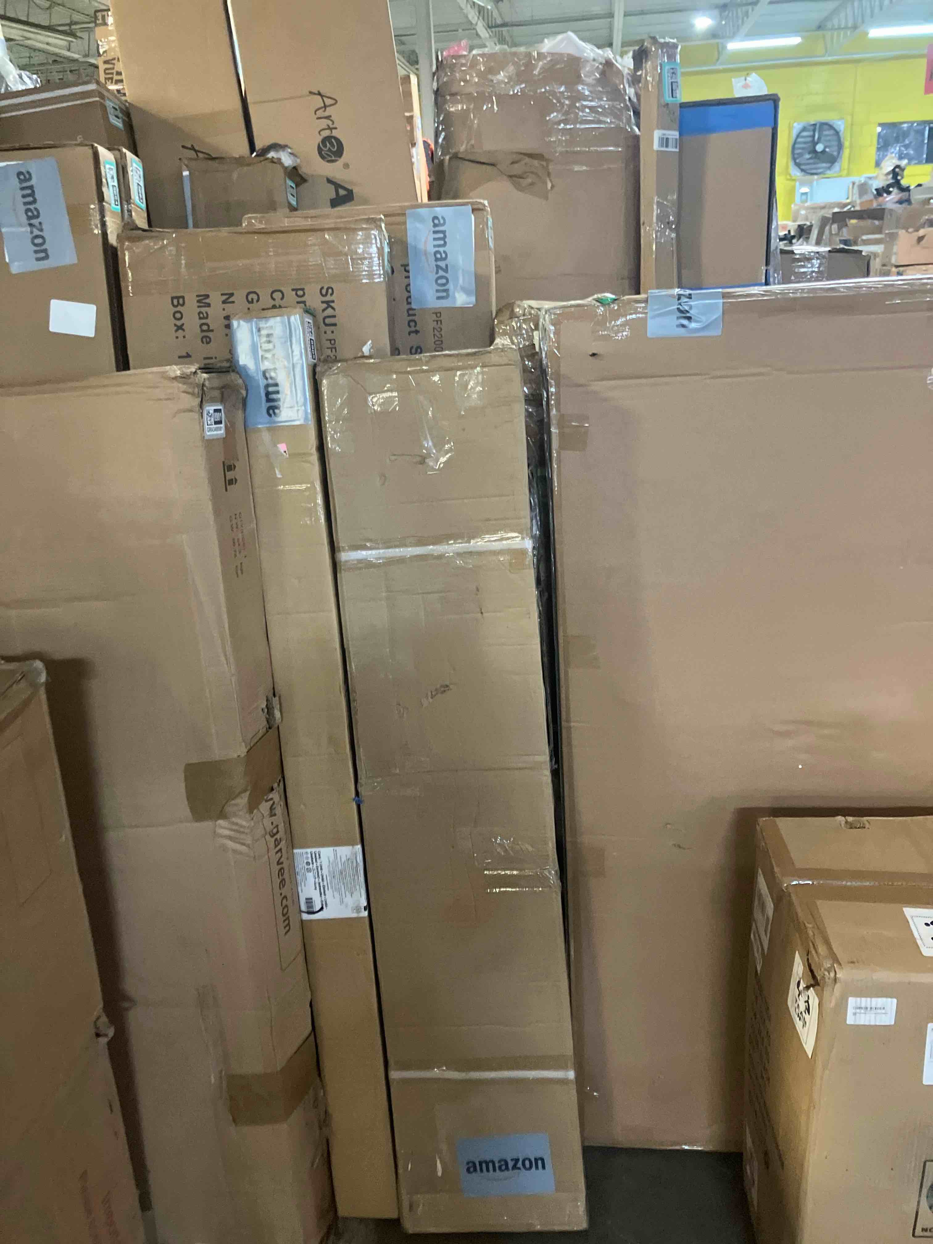 https://s3.amazonaws.com/lotting-images-prod/phillipi/GRA3488906_1760561150575.jpeg
