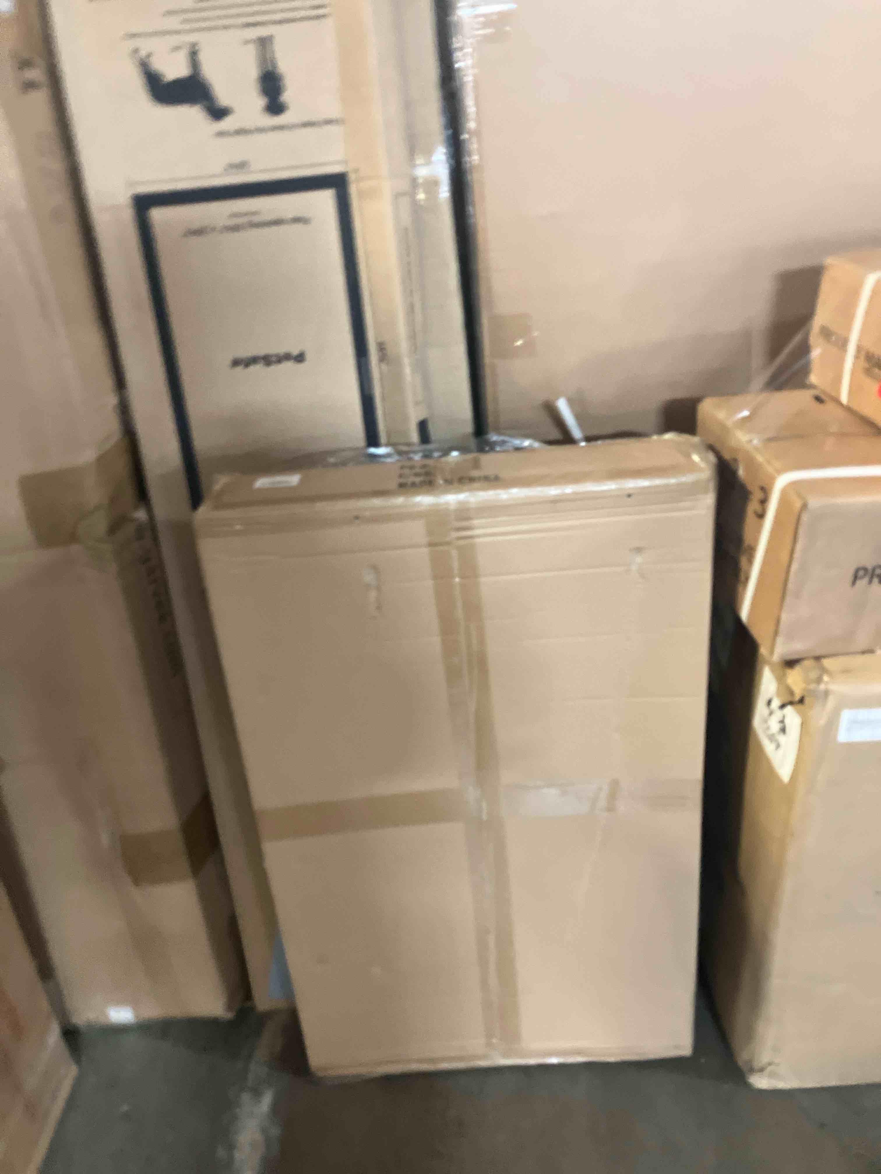 https://s3.amazonaws.com/lotting-images-prod/phillipi/GRA3488913_1760562566937.jpeg