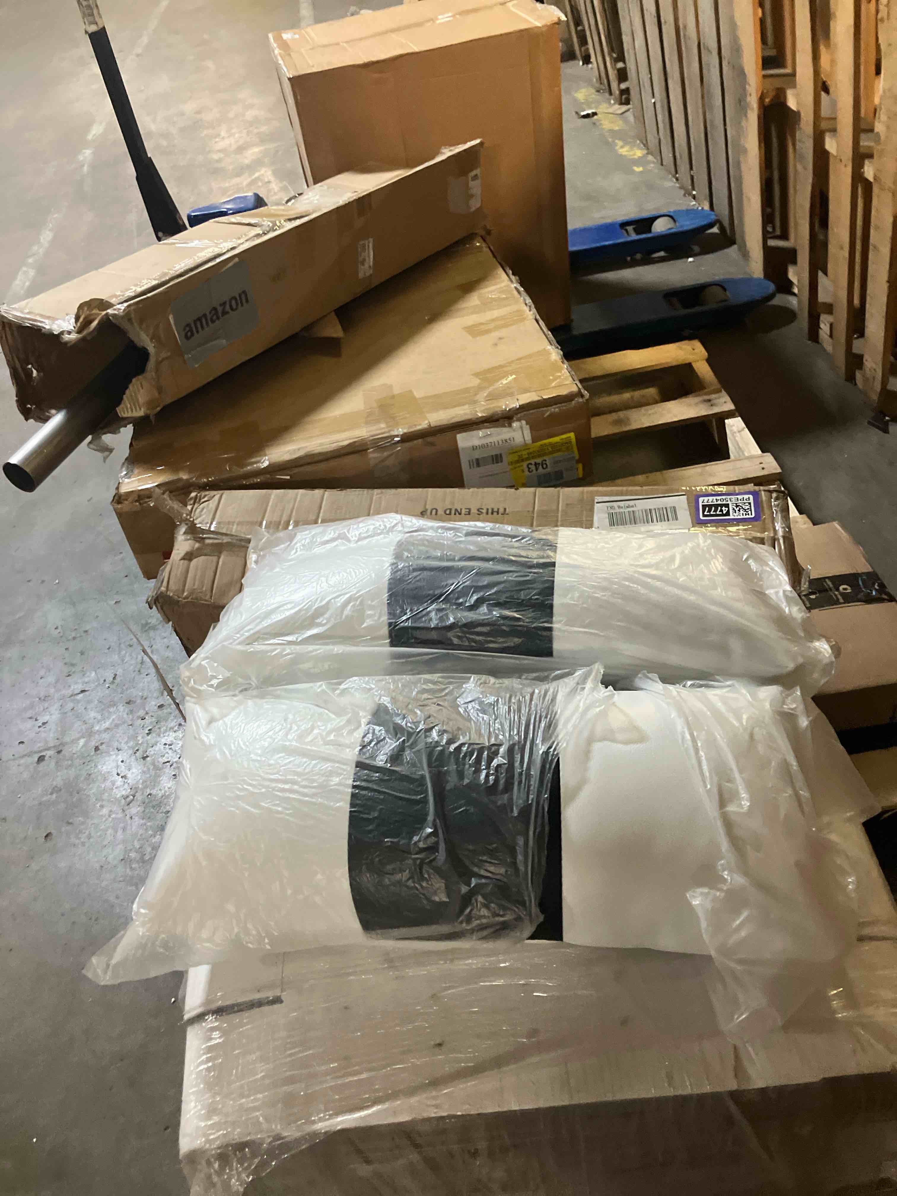 https://s3.amazonaws.com/lotting-images-prod/phillipi/GRA3488920_1760623653682.jpeg