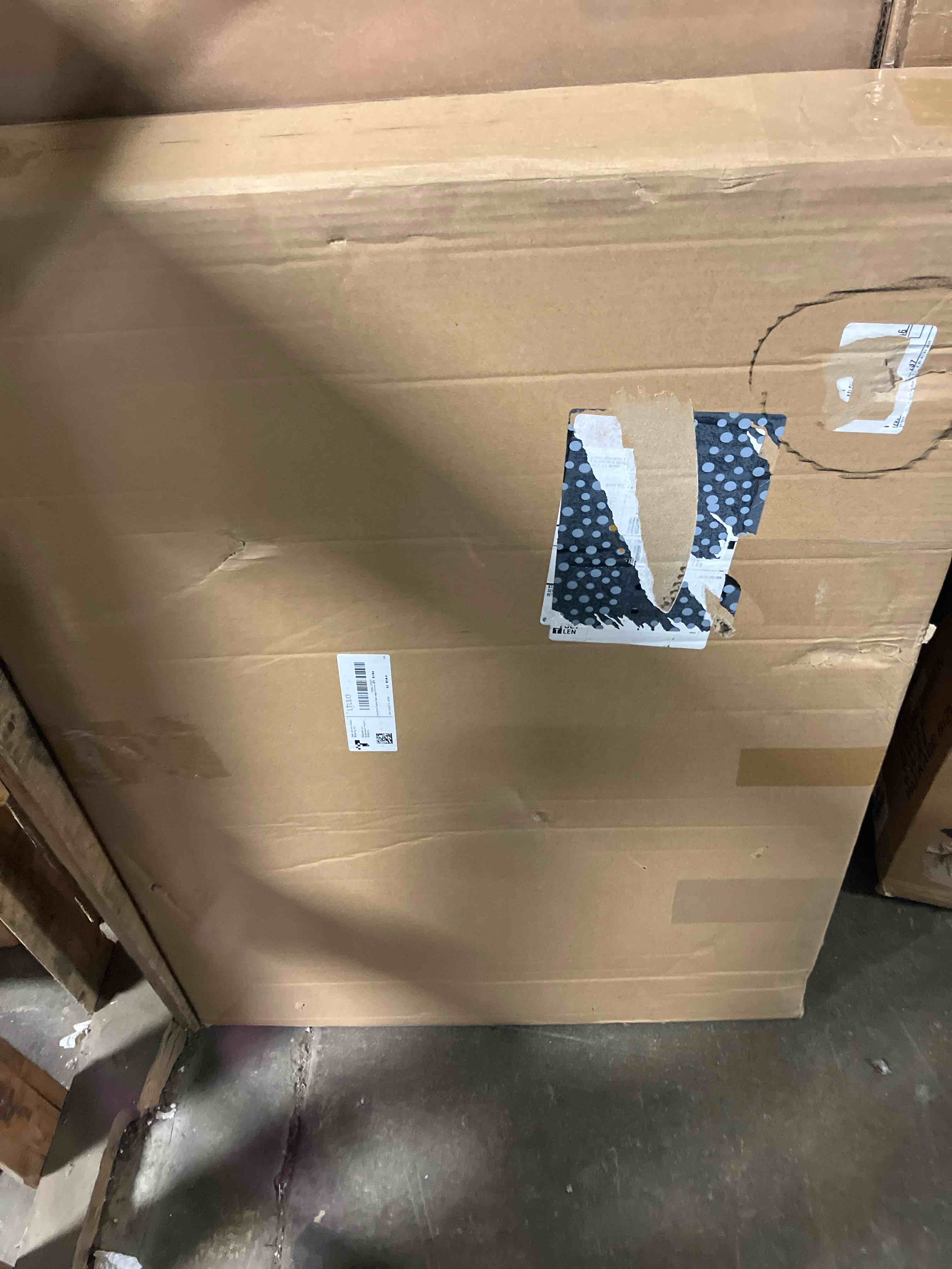 https://s3.amazonaws.com/lotting-images-prod/phillipi/GRA3489027_1761158675093.jpeg