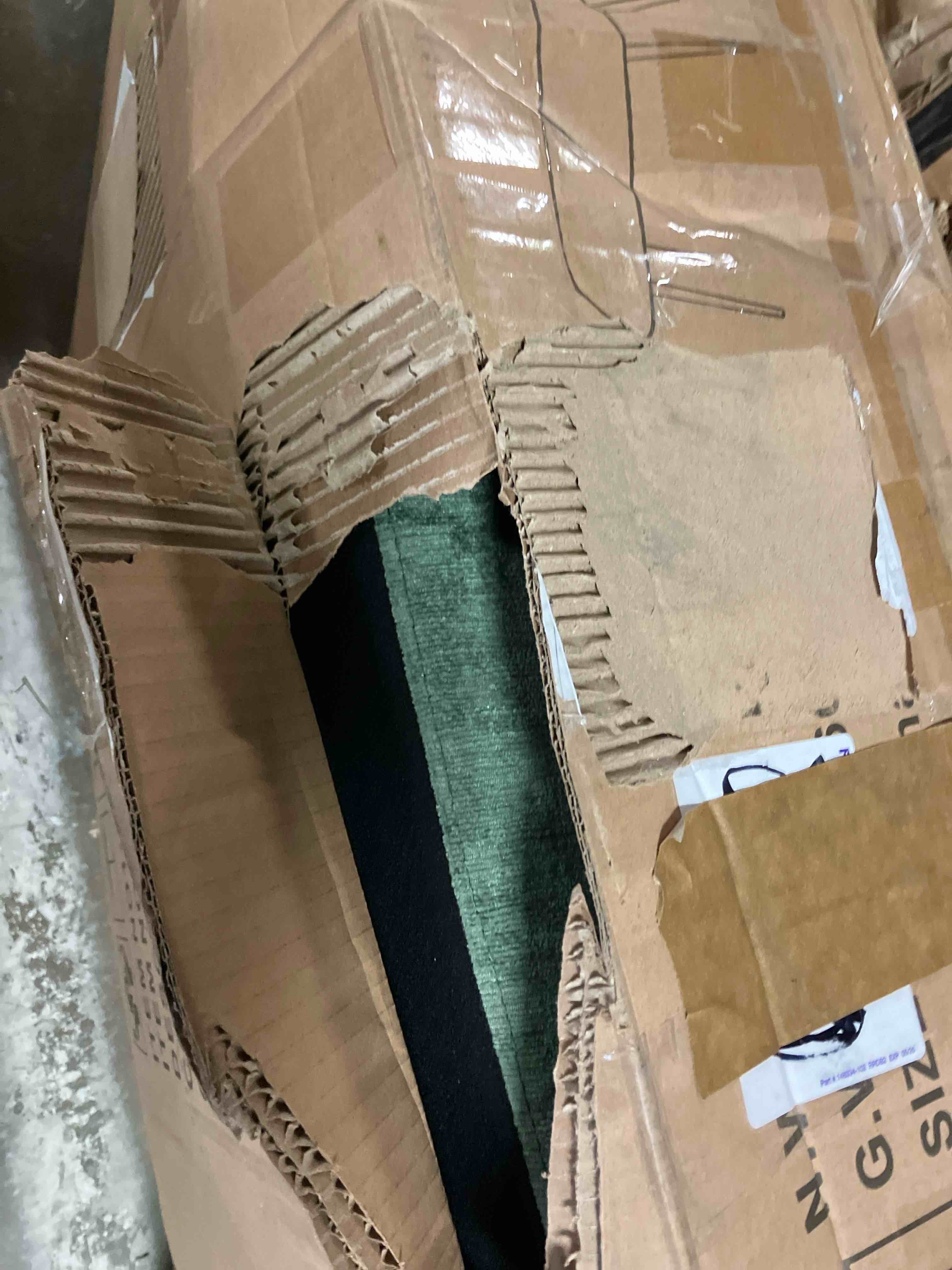 https://s3.amazonaws.com/lotting-images-prod/phillipi/GRA3489050_1761075699784.jpeg