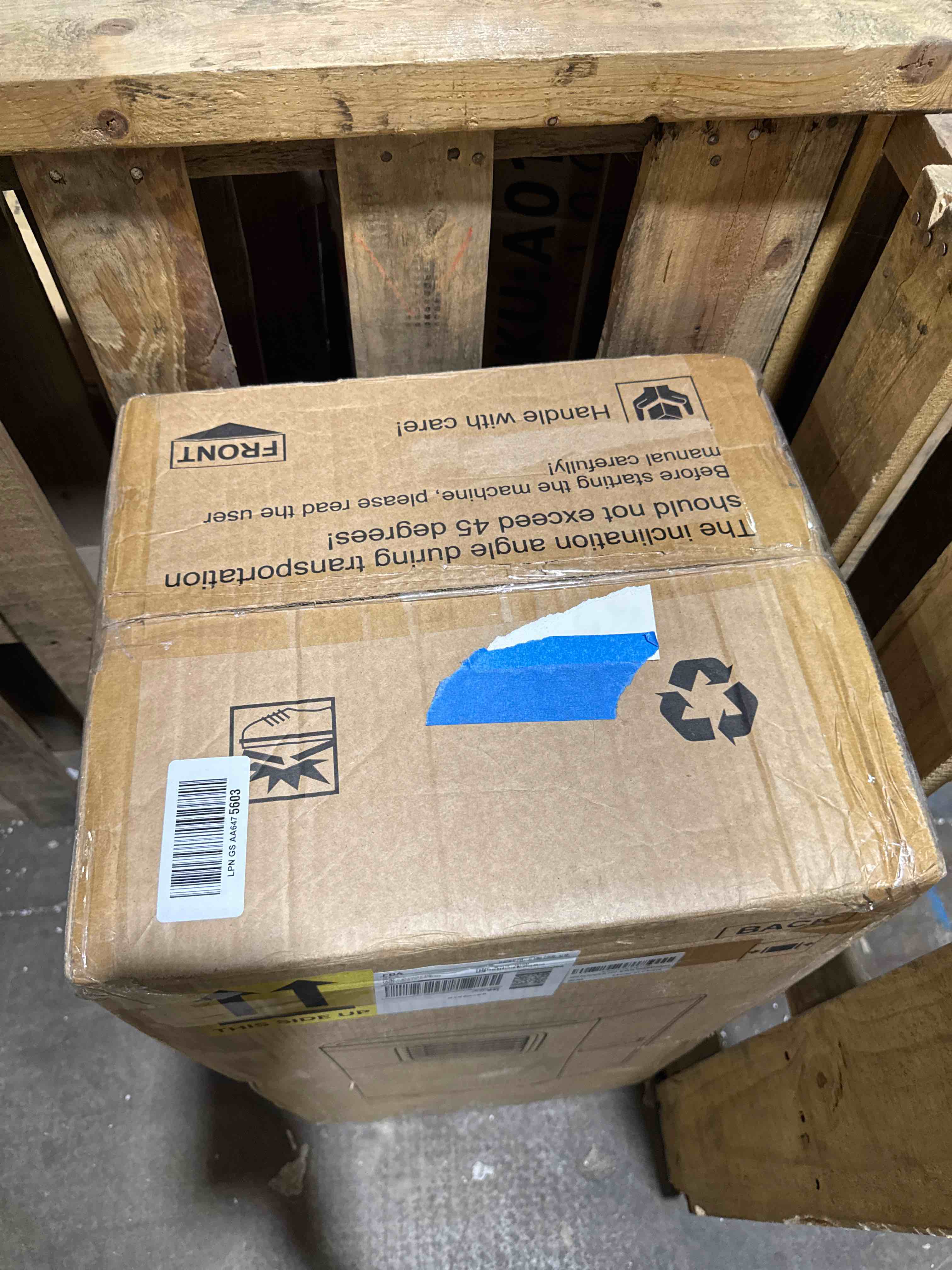Condition photo showing New/Like New for 8000 btu portable air conditioners with cooling, dehumidifying, and fan functions, white body with cool grey top cover, perfect for rooms up to 350 sq ft, quiet mode, energy-saving 24-hour timer