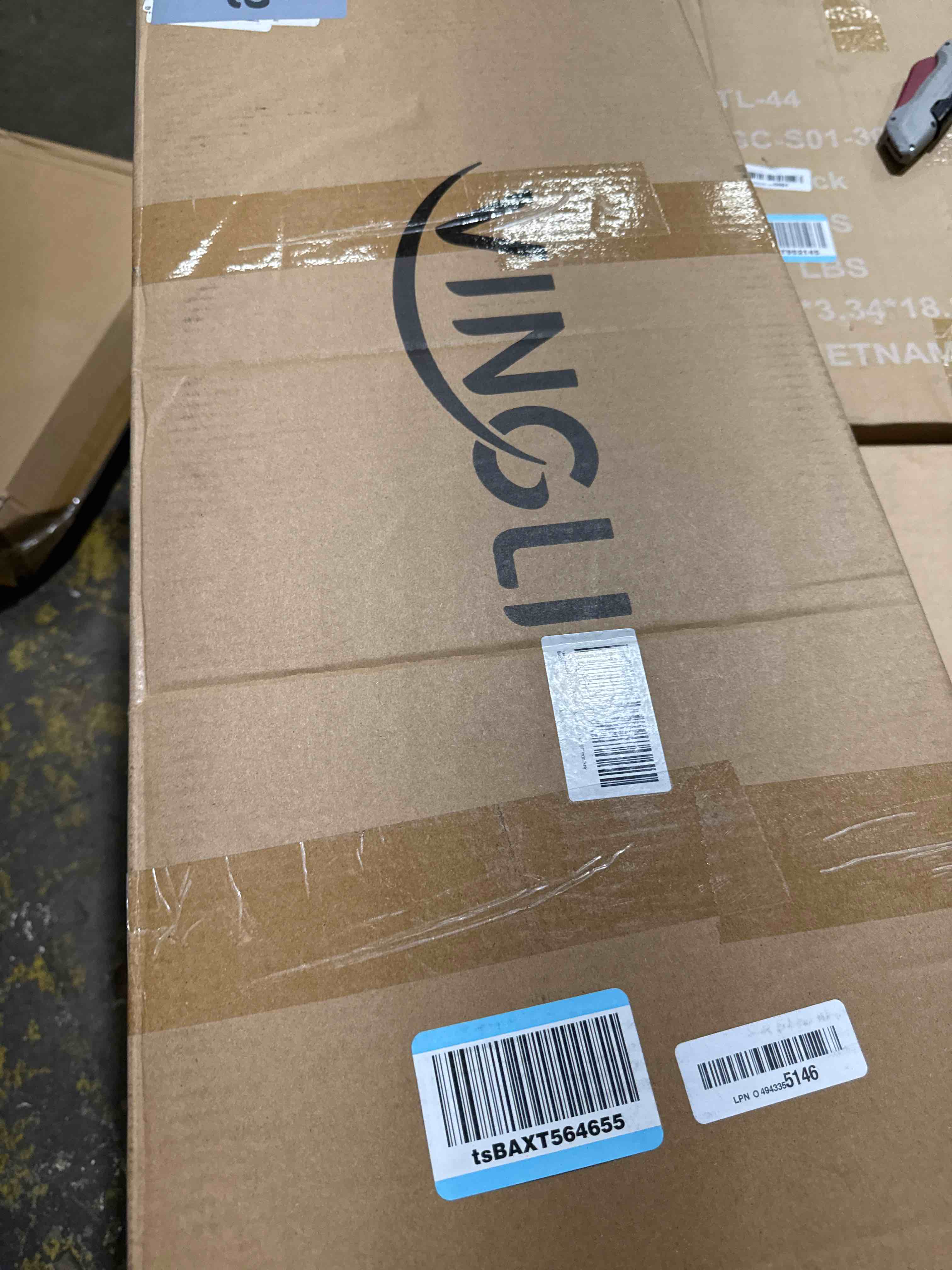 Condition photo showing New/Like New for vingli pool vacuum cleaner automatic sweeper swimming pool creepy crawler vacuum with 33ft hoses (navy blue&white)