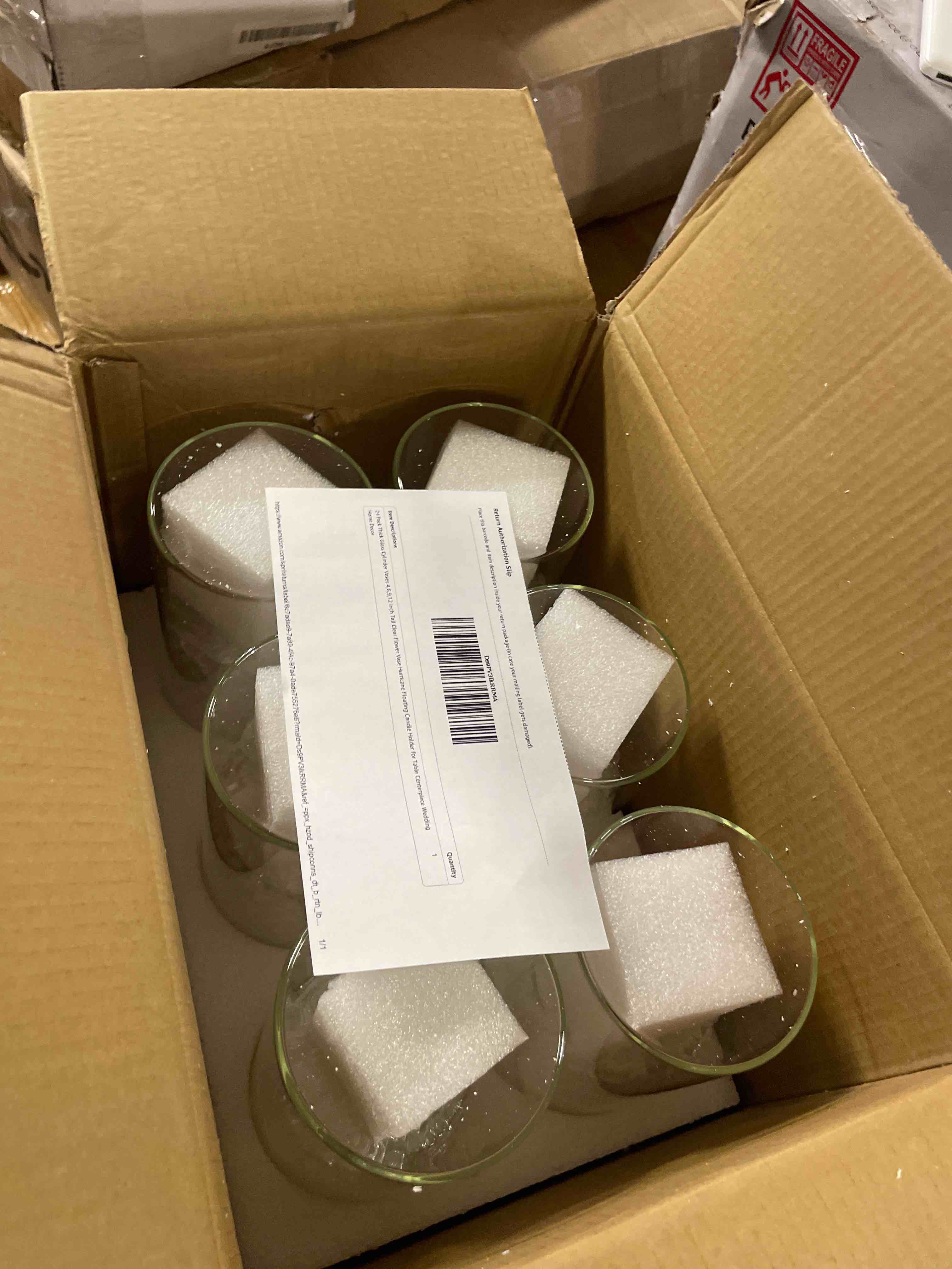 Condition photo showing New/Like New for didaey 24 pcs cylinder vases set for centerpieces 3.4''diameter 4/5/6/7/8/10 inch tall clear glass vase hurricane floating candle holder for table decoration (6'',8'',10'' tall) 24 6'', 8'', 10'' tall