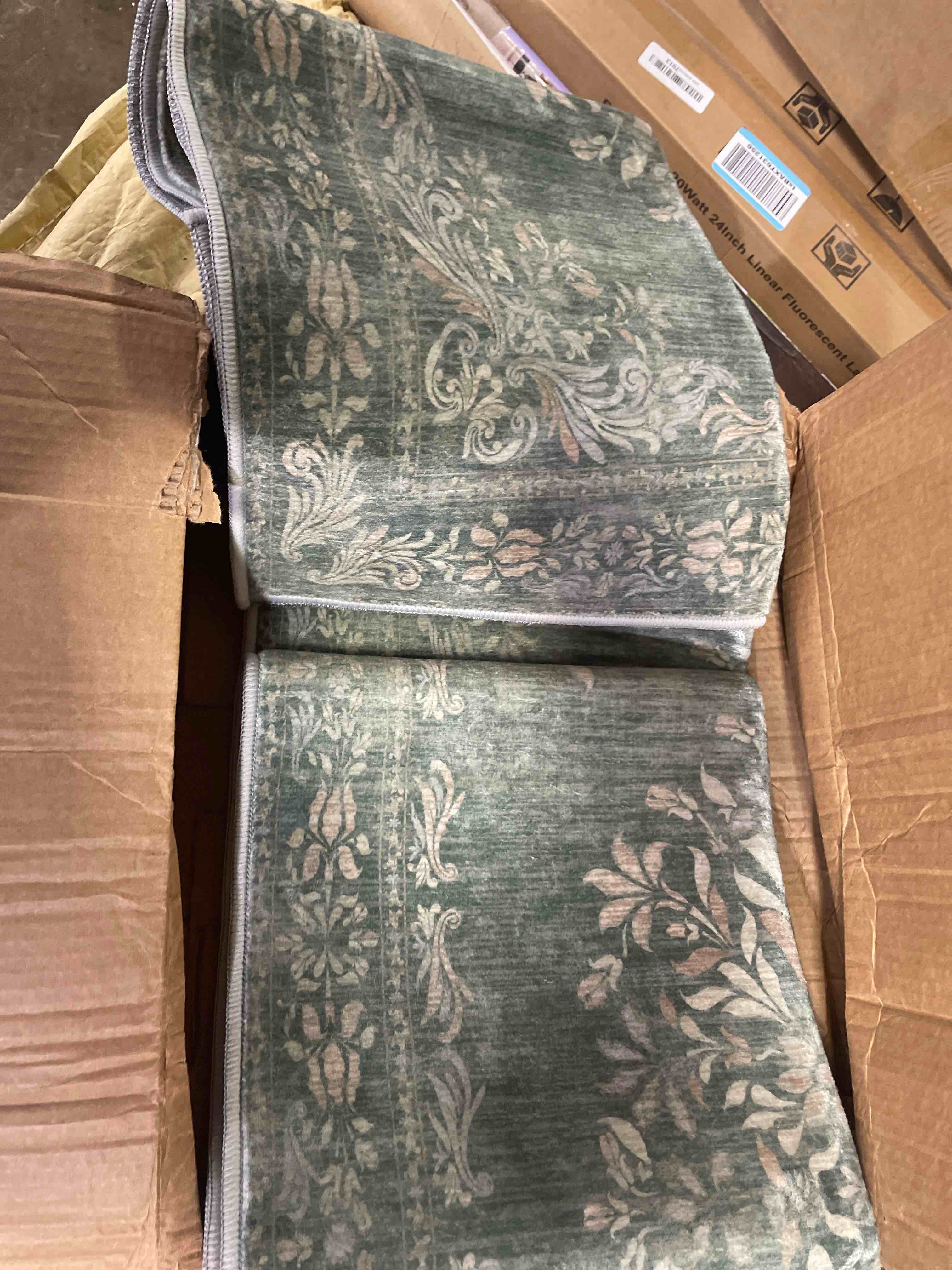 Condition photo showing New/Like New for washable area rug 2x6 green runner rugs for living room, vintage boho hallway large rug for bedroom dining room office, distressed floral carpet for under table, soft non slip low pile throw carpet 2' x 6' (runner) dark green