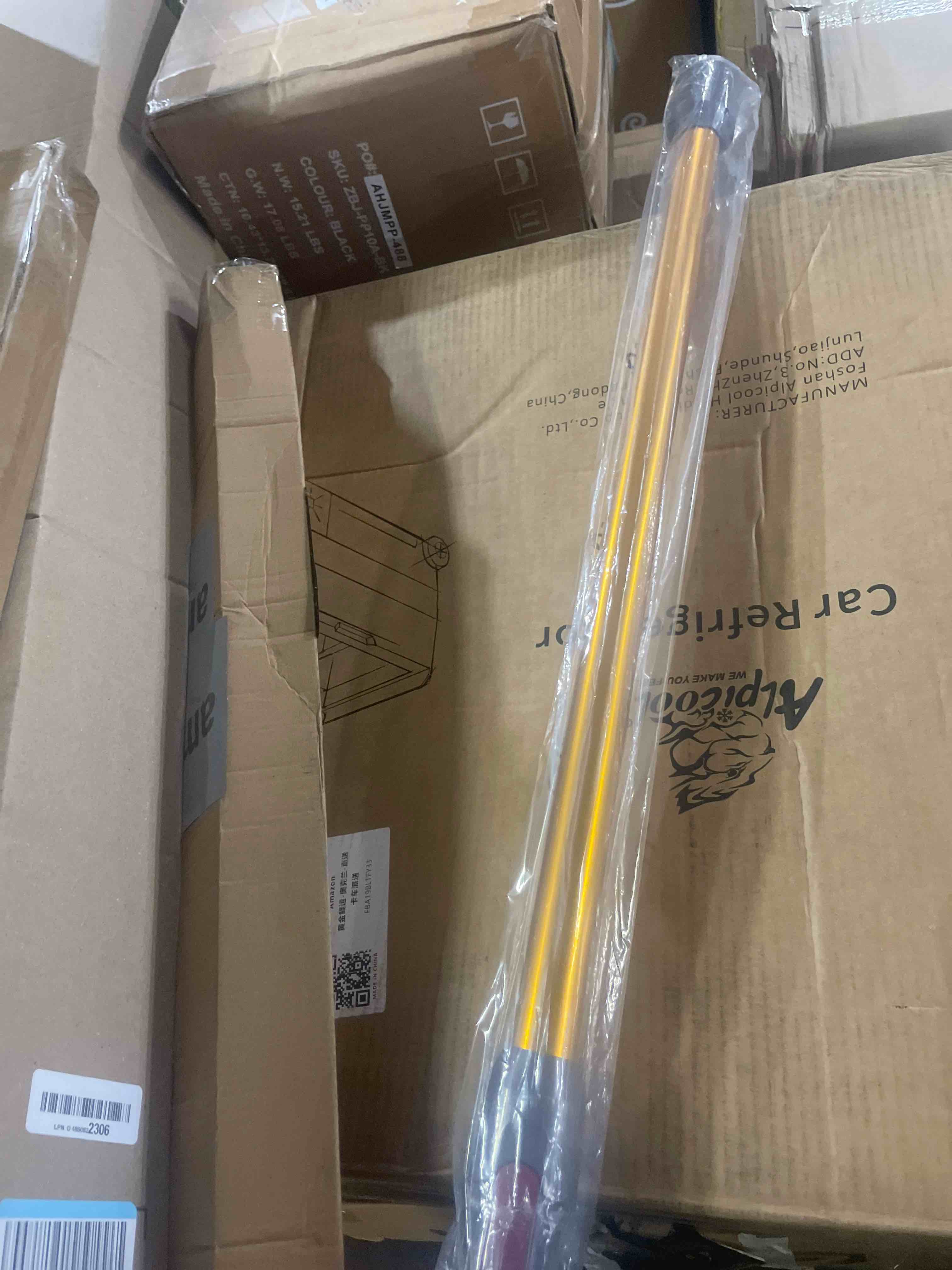 Condition photo showing New/Like New for extension wand replacement for dyson v15 v15s v11 v15 v10 v8 v7 detect absolute cyclone,quick release rigid stick tube rod 28.5 inch(not for slim) (gold)