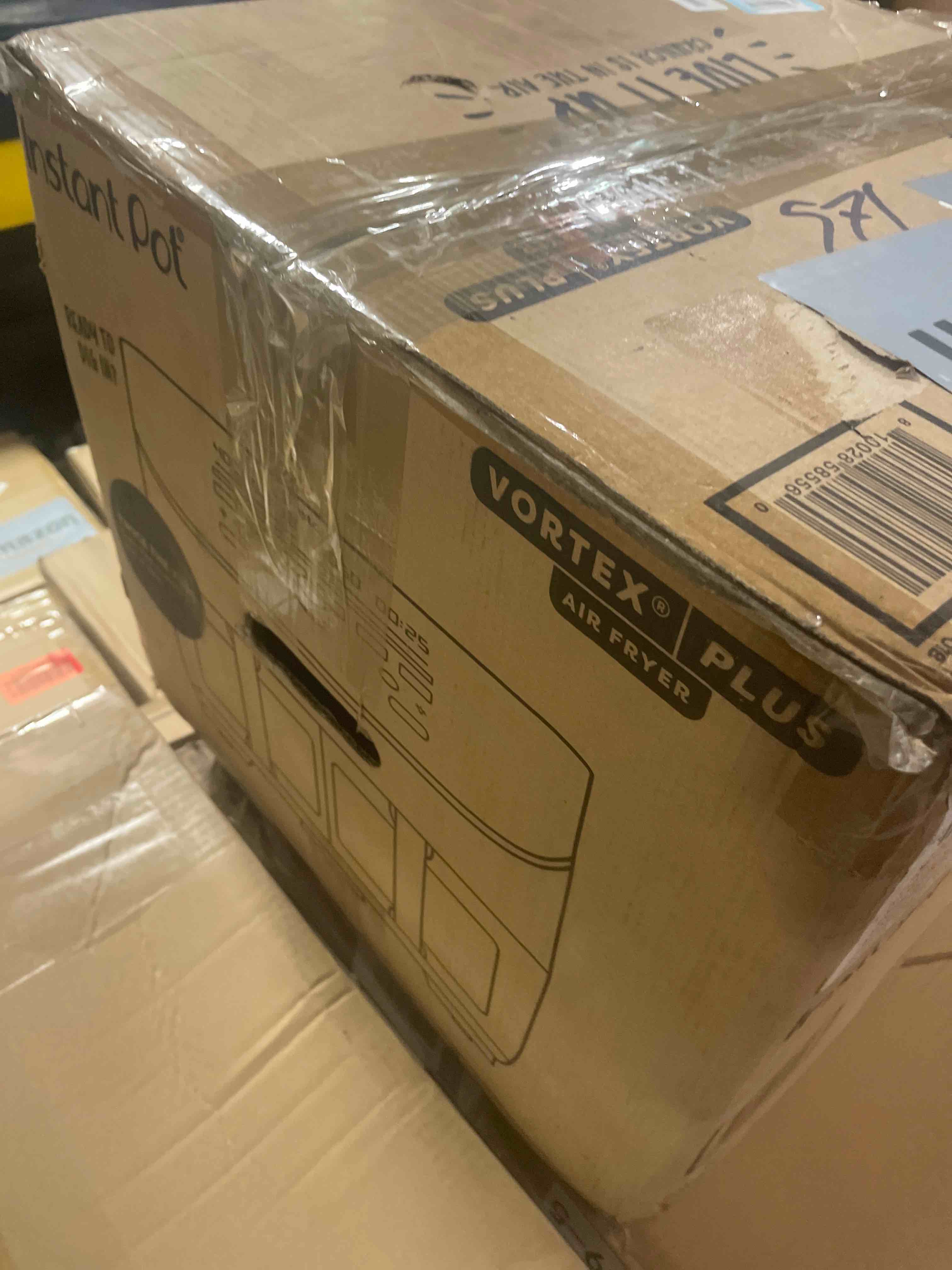 Condition photo showing New/Like New for instant pot vortex plus xl 8qt clearcook air fryer, clear windows, custom programming, 8-in-1 functions that crisps, broils, roasts, dehydrates, bakes, reheats, from the makers of instant pot, black black 8qt