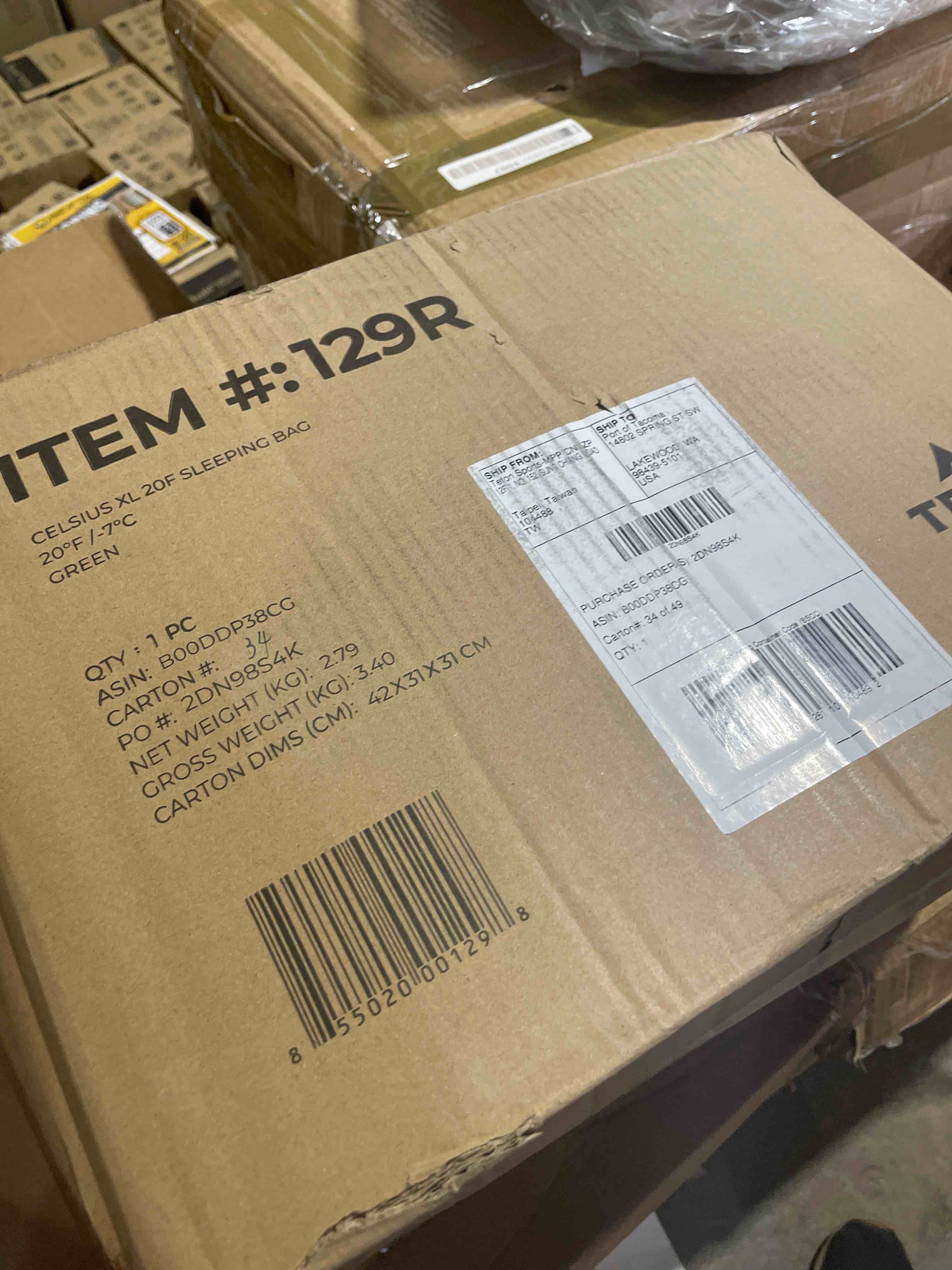 Condition photo showing New/Like New for teton celsius xl, 25f, 20f, 0f degree sleeping bags, all weather warm sleeping bag for adults and kids, camping season, compression sack included green (right zip) xl 20f