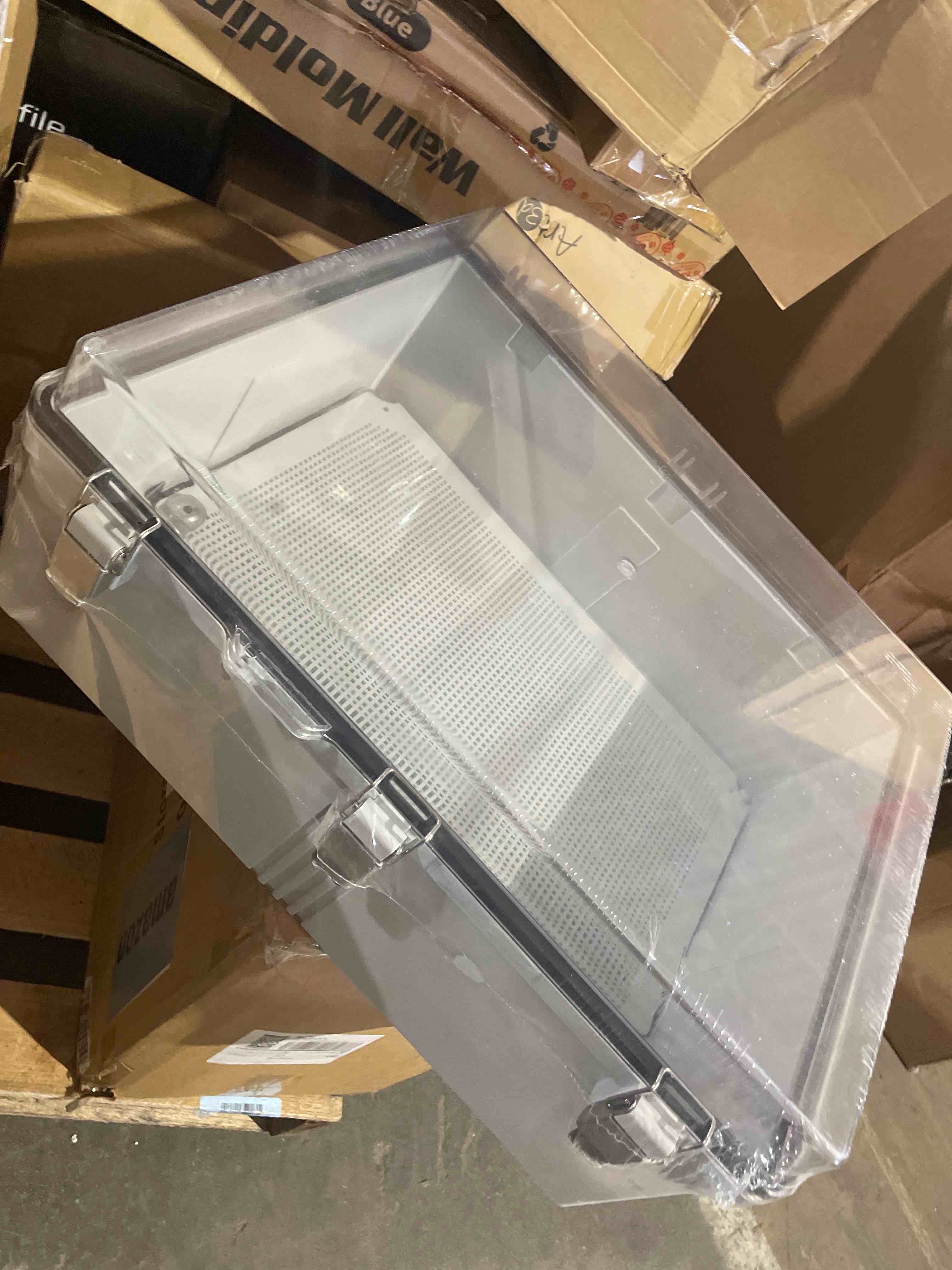 Condition photo showing New/Like New for abs electrical junction box, ventilated design, cable grommets, ip65 waterproof enclosure, indoor/outdoor use with mounting panel .(clear cover, 13.8"x9.7"x5.9") 13.8"x9.7"x5.9" clear cover