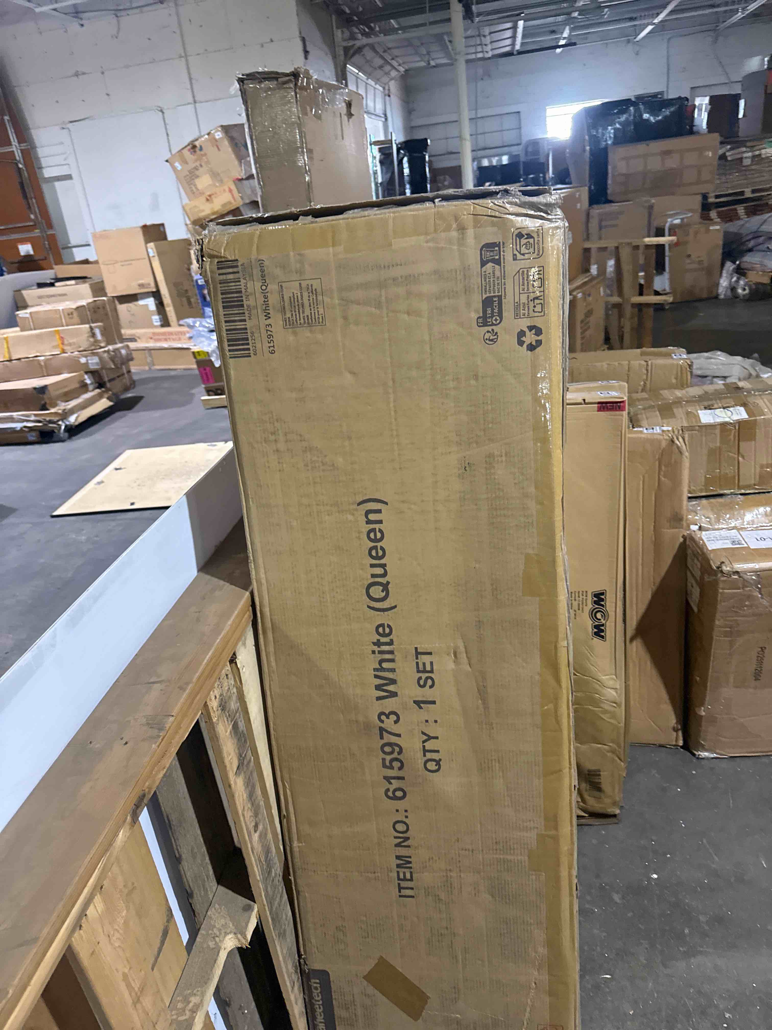 Condition photo showing New/Like New for yaheetech queen size platform wood bed frame, farmhouse headboard, white | rubber wood and plywood frame with 12 slats supports 800 lbs, staying wobble-free with headboard, noise-free, easy assembly.