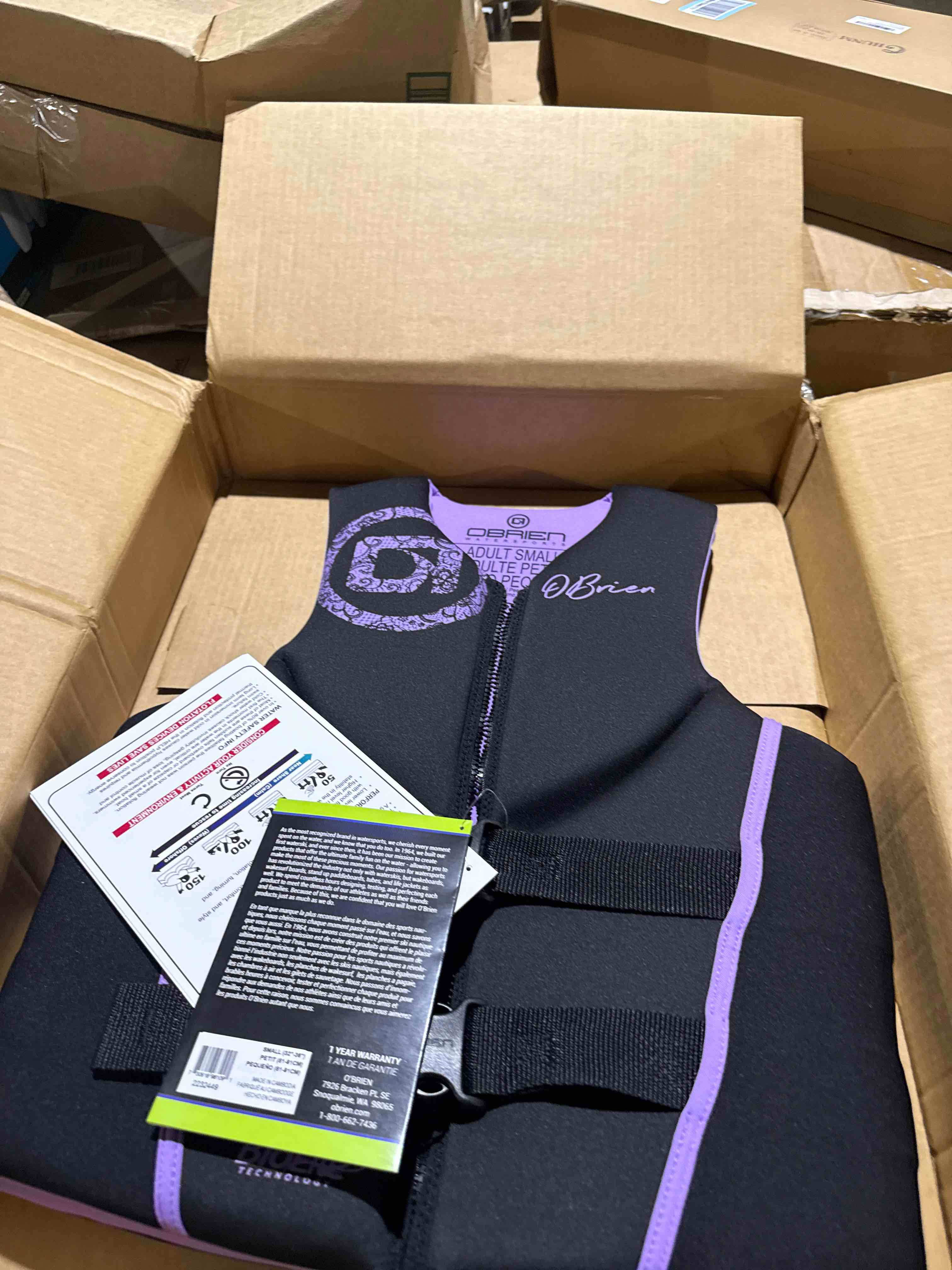 Condition photo showing New/Like New for o'brien women's traditional neoprene uscga life jacket