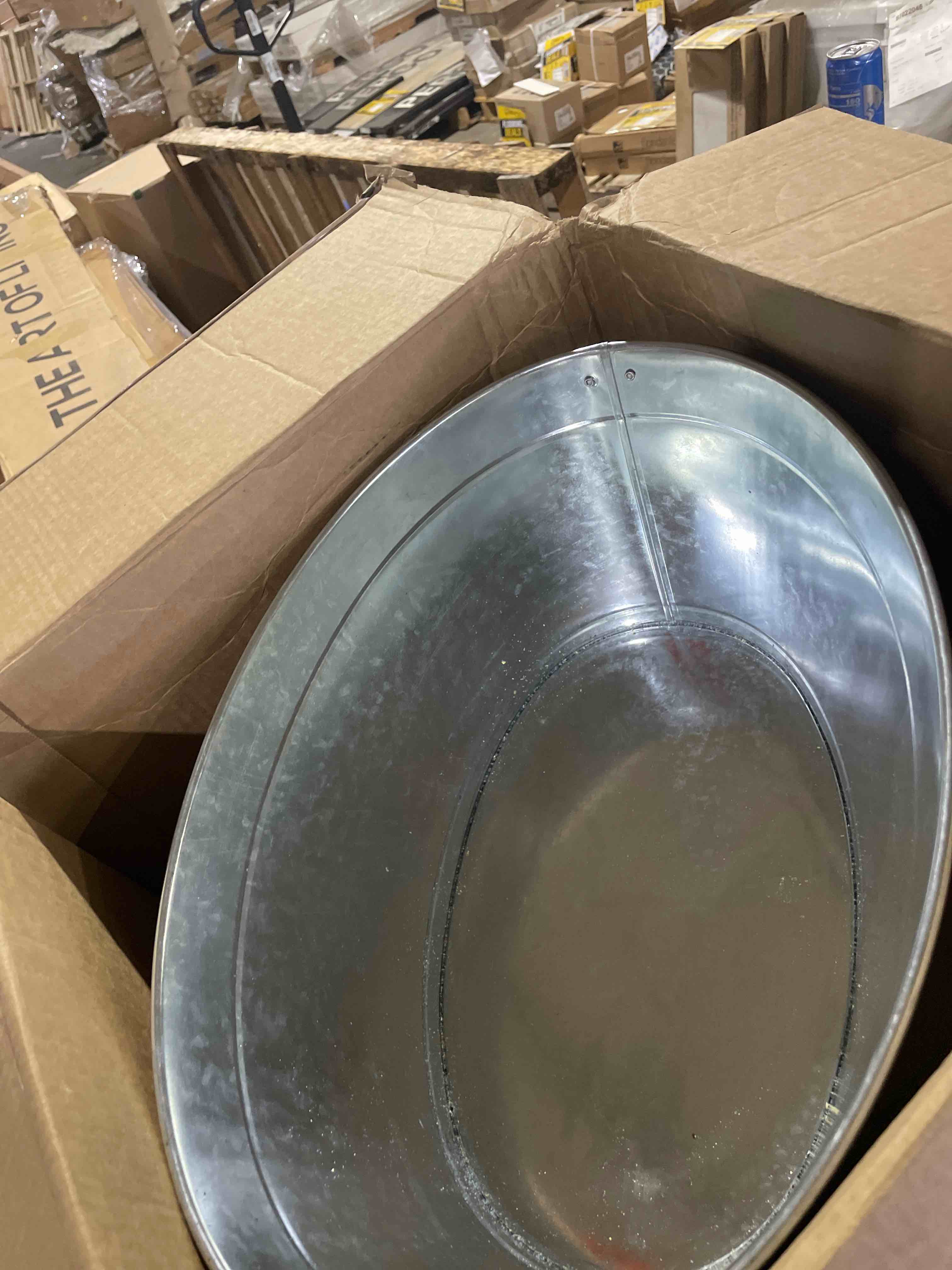 Condition photo showing Good Condition for 2 pcs 15.3 x 11.7 inch oval galvanized tub with handles, 3.5 gallon metal ice bucket, large metal drink buckets for wine, cocktails, parties, outdoor beer ice tub