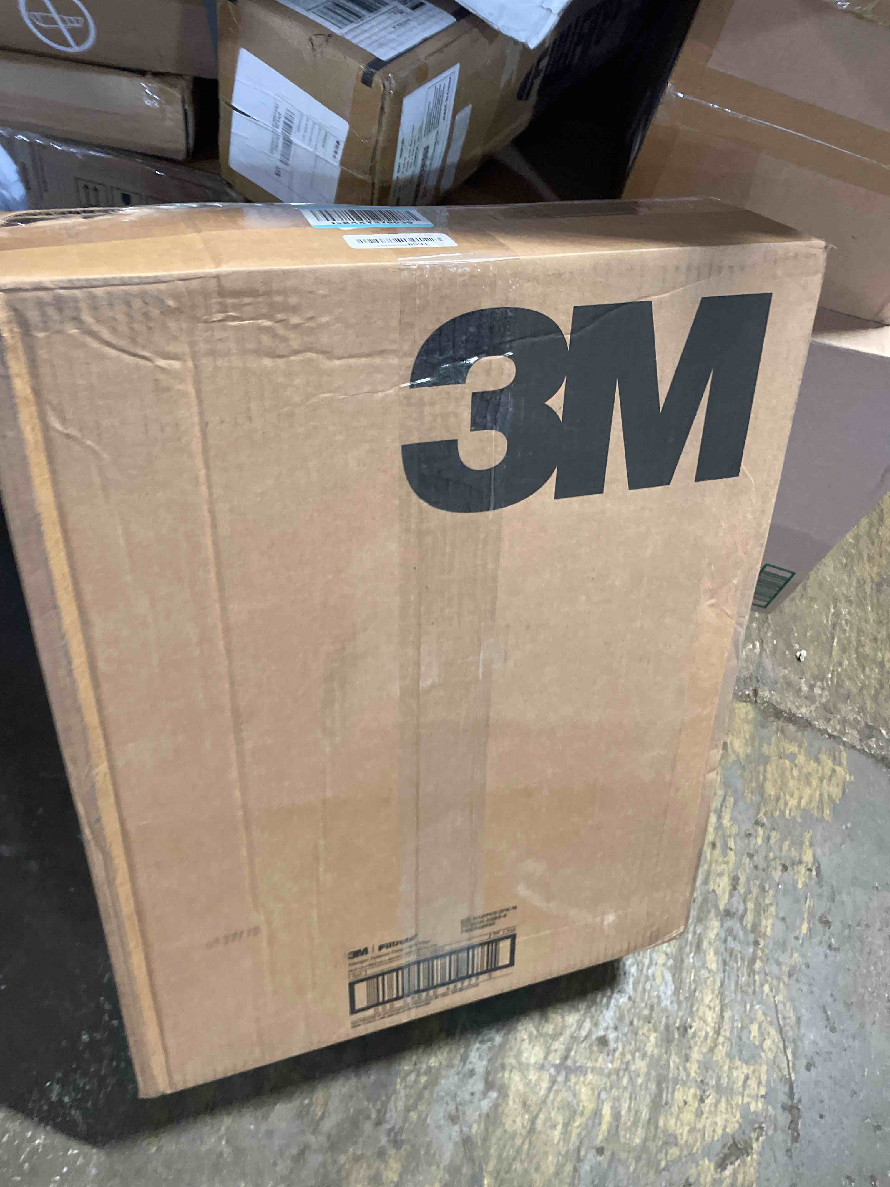 Condition photo showing New/Like New for filtrete 20x25x4 air filter  mpr 1000  merv 11  allergen defense 12-month deep pleated 4-inch air filters  2 filters