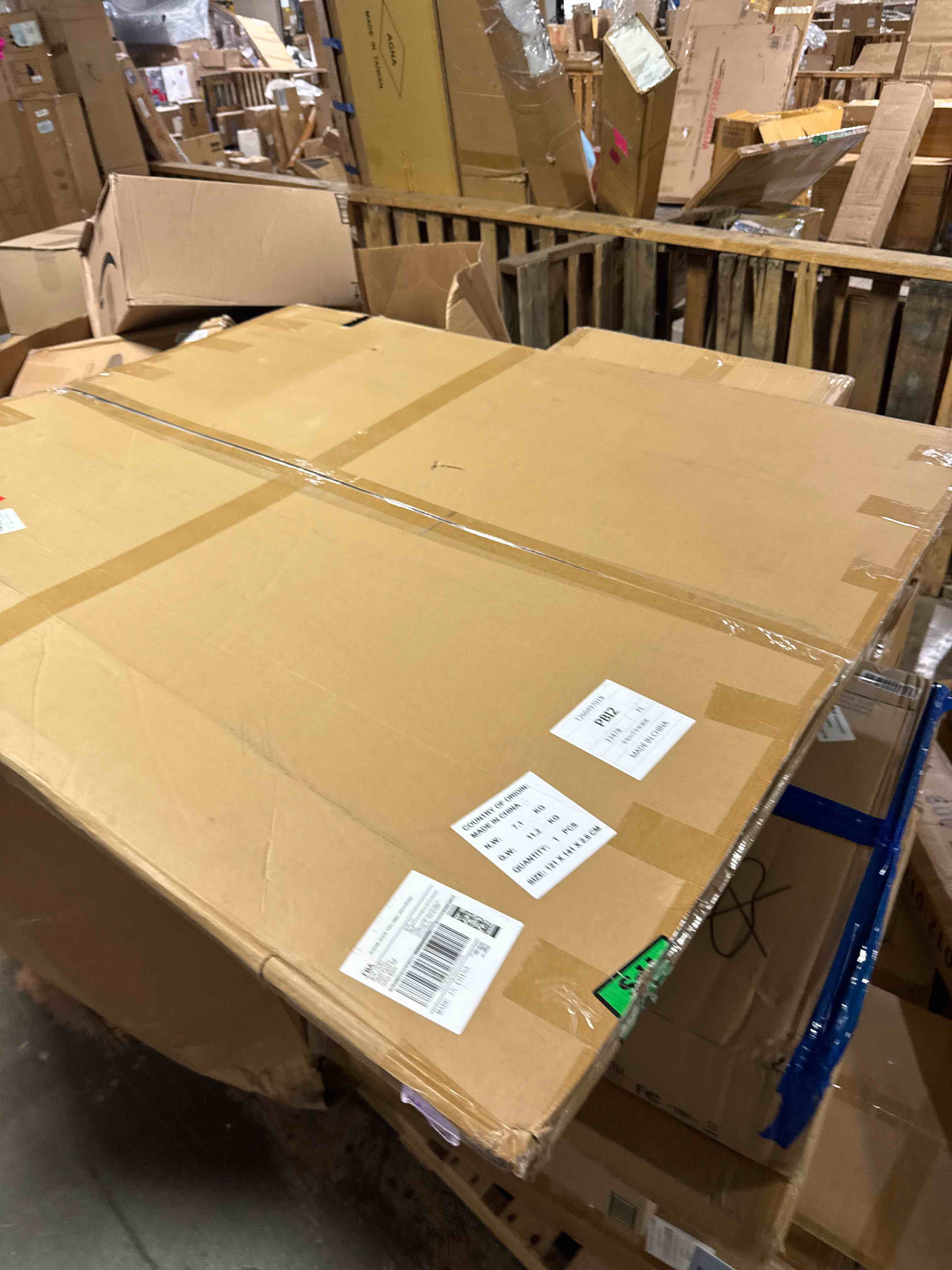 Condition photo showing New/Like New for beveled edge office chair mat for carpet crystal clear 46" x 55" heavy duty computer desk mats for low flat and no pile carpeted floor or hard floor - clear rug pad for rolling chairs