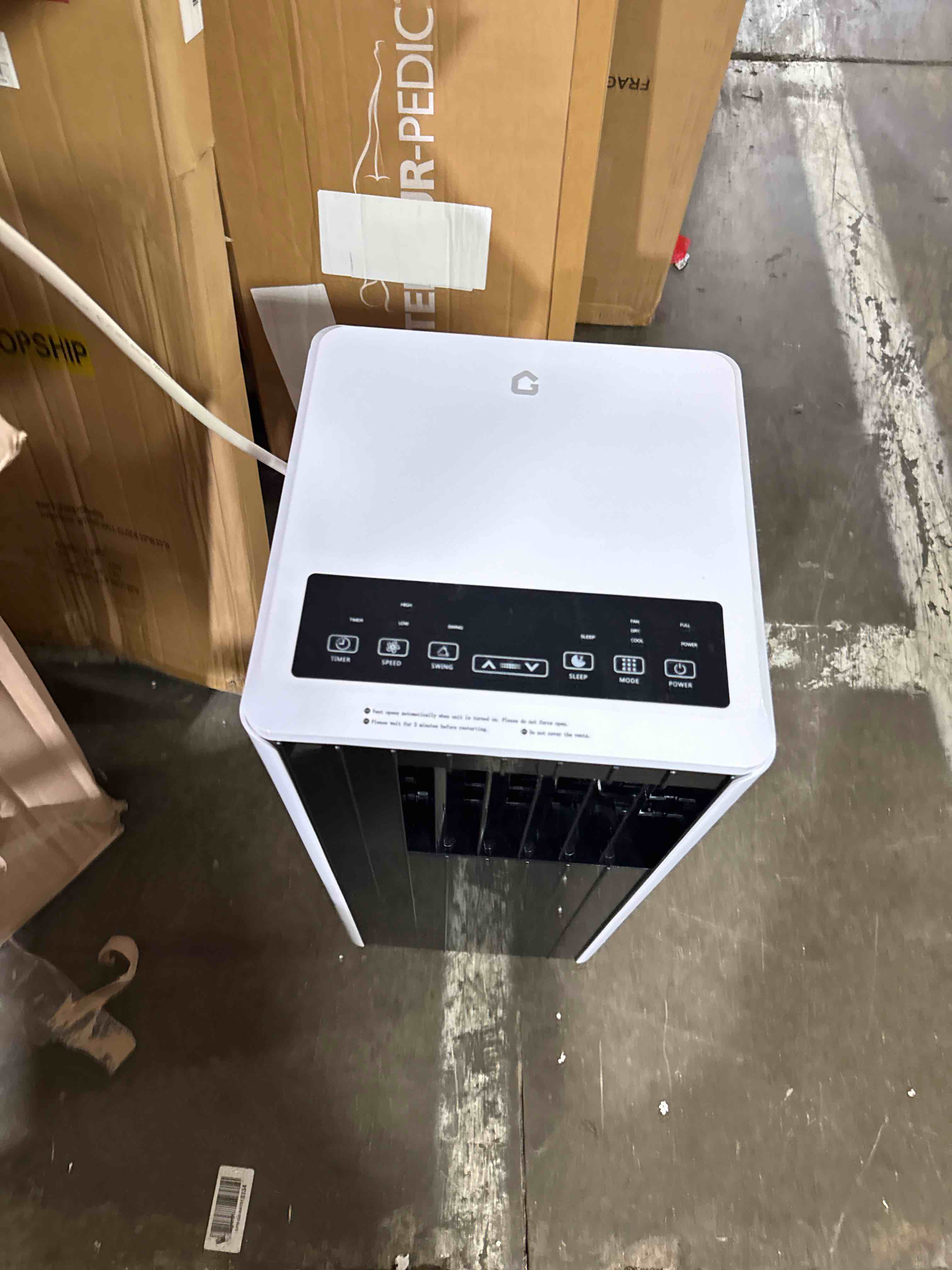 Condition photo showing As Is for lintimes jhs8000btu 8000 btu compact portable air conditioner