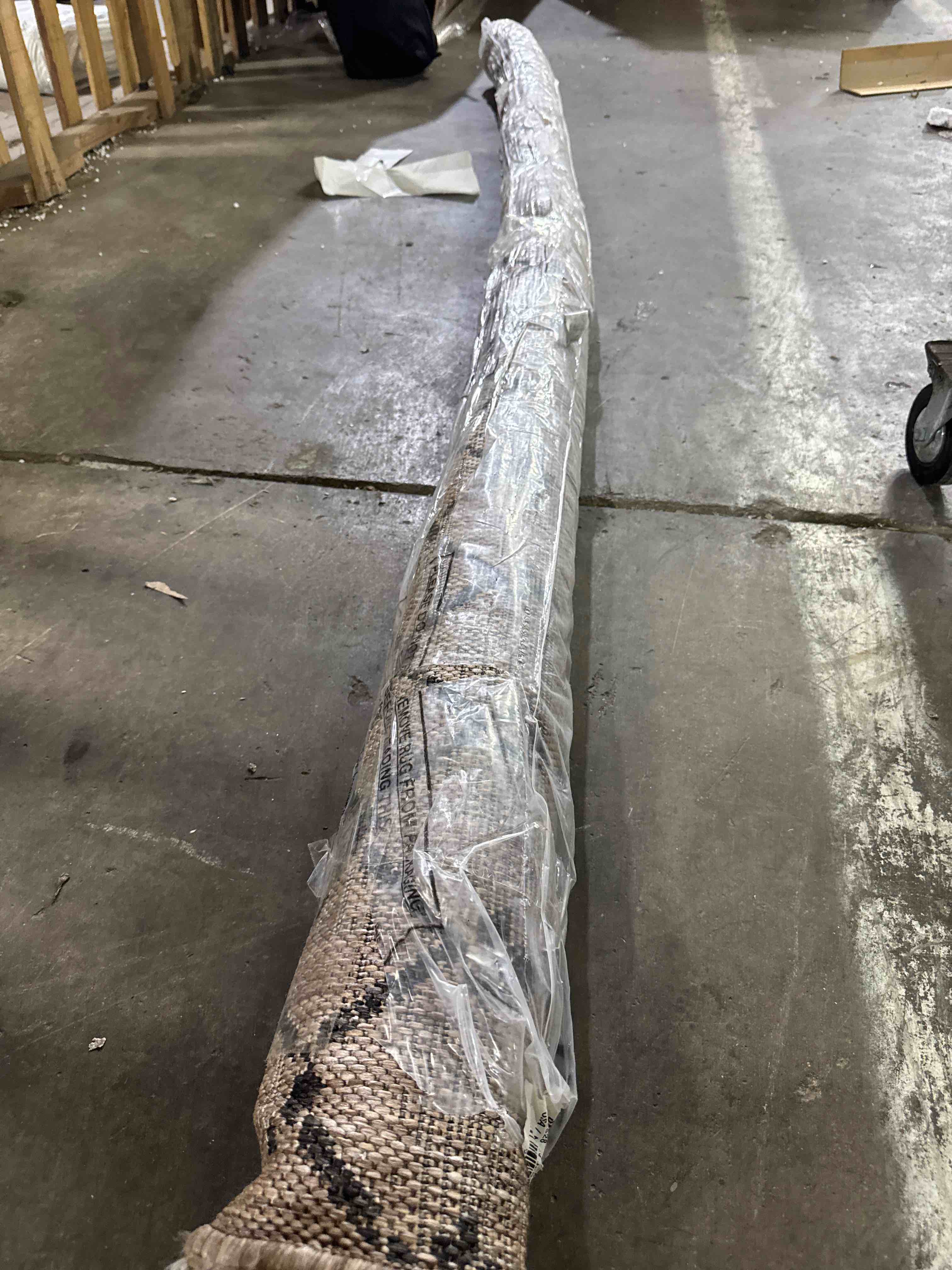 Condition photo showing New/Like New for loloi chris loves julia judy collection jud-02 natural/stone 2'-6" x 7'-6" runner rug natural / stone 2'6" x 7'6" (rectangular)