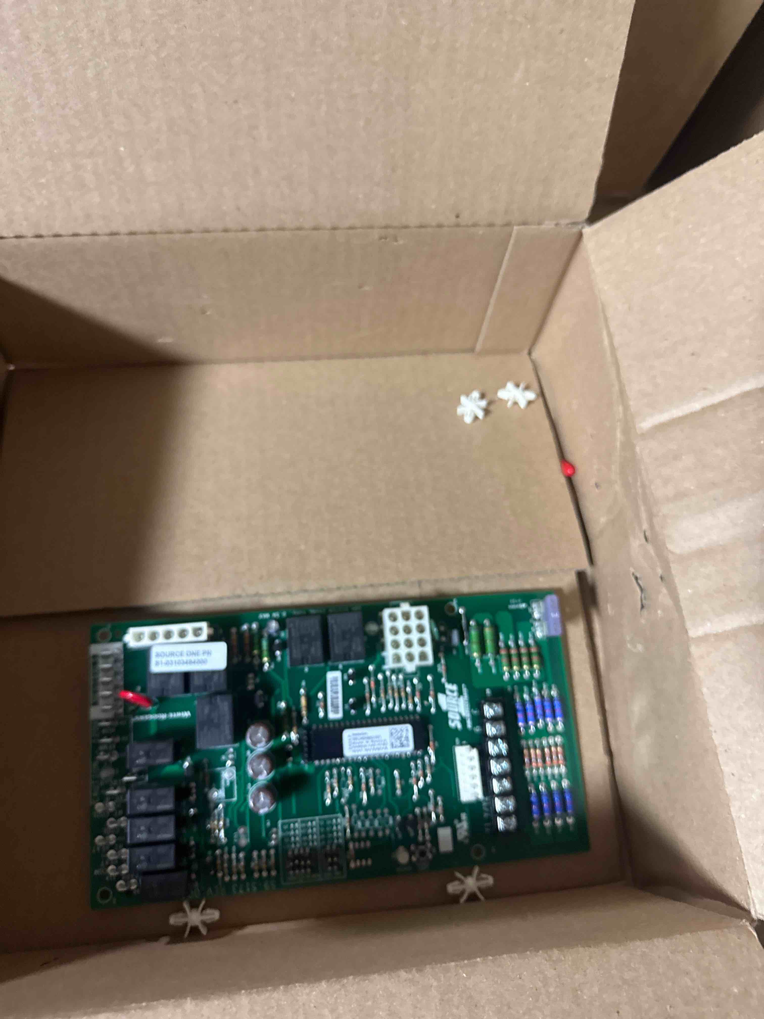 Condition photo showing New/Like New for 50m58-242-01b1, s1-03103494000 replacement for york 5006424 50m58-242-01b1 control circuit board s1-03103494000