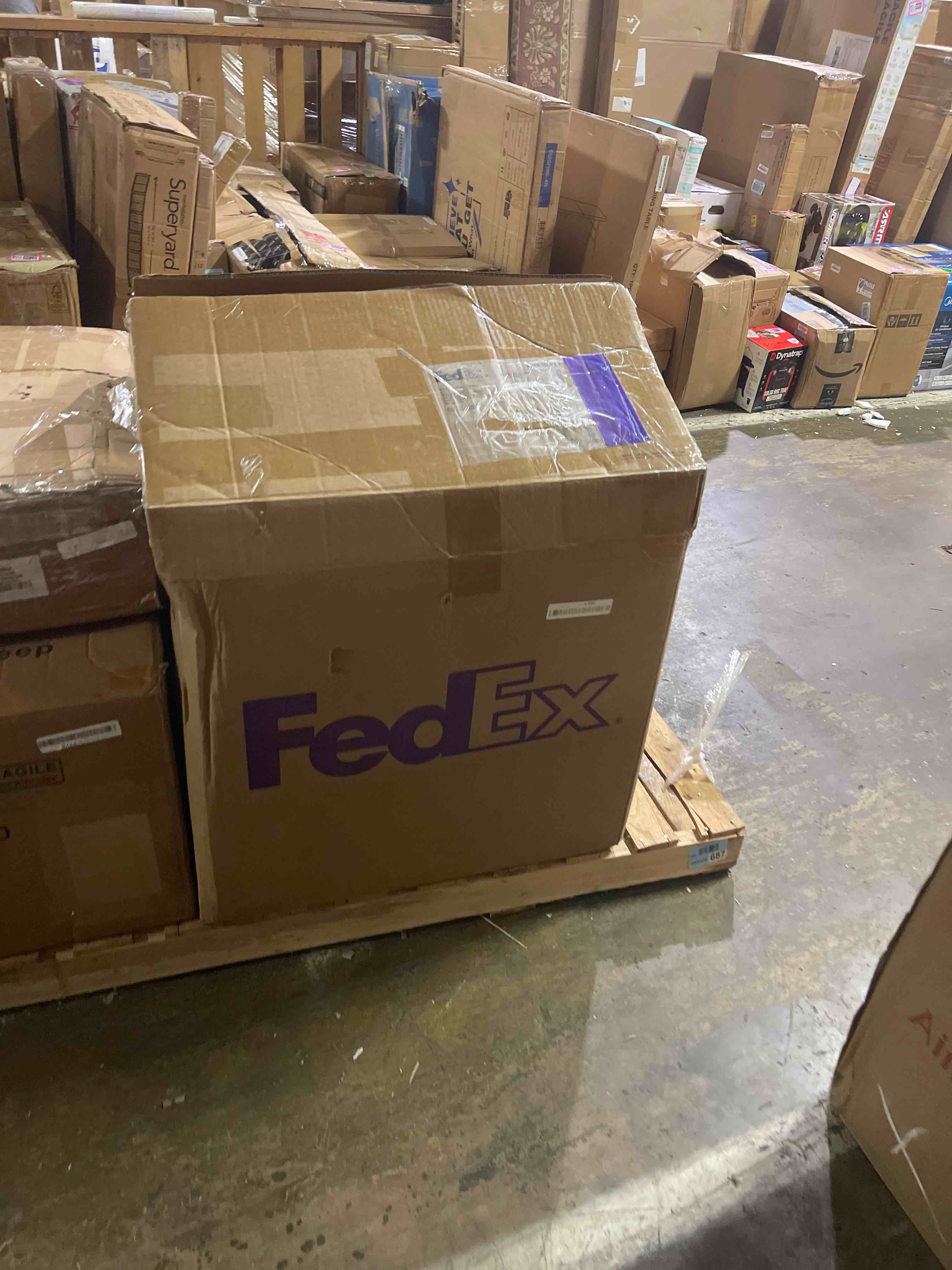 Condition photo showing New/Like New for loriann ottoman