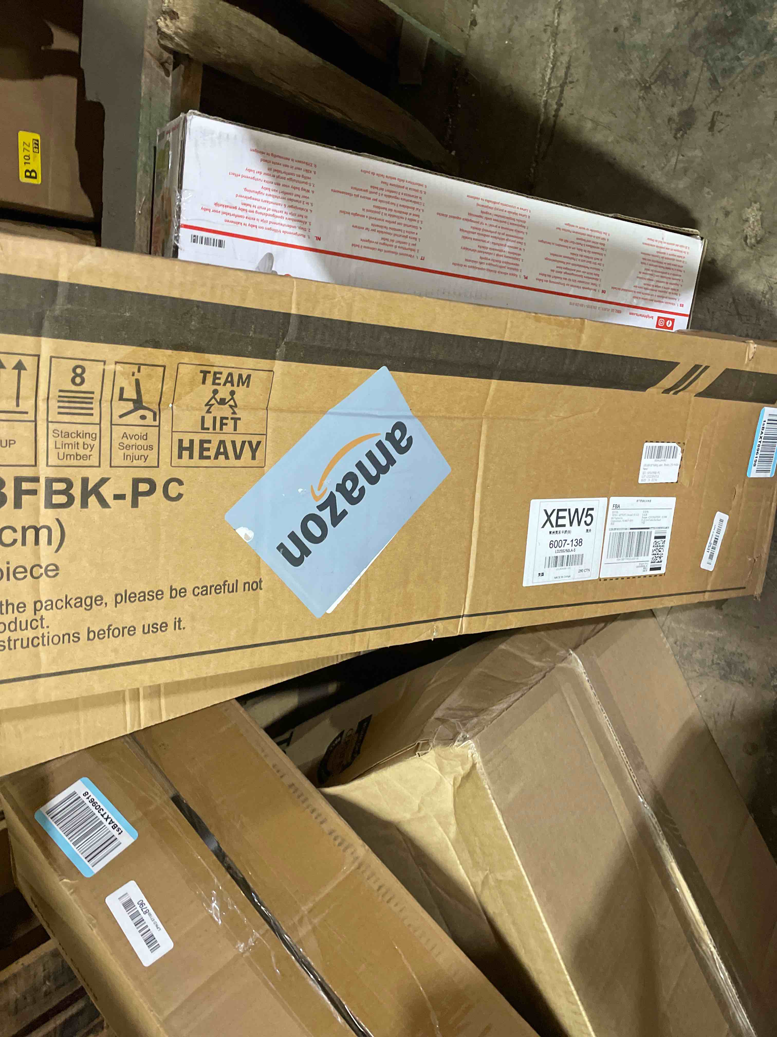 Condition photo showing New/Like New for liekumm 83" motorcycle ramp 1-pack, 480 lbs capacity folding loading ramp for pickup trucks, heavy duty dirt bike ramp for truck, trailer (black) black 83"l x 9"w?1pc?