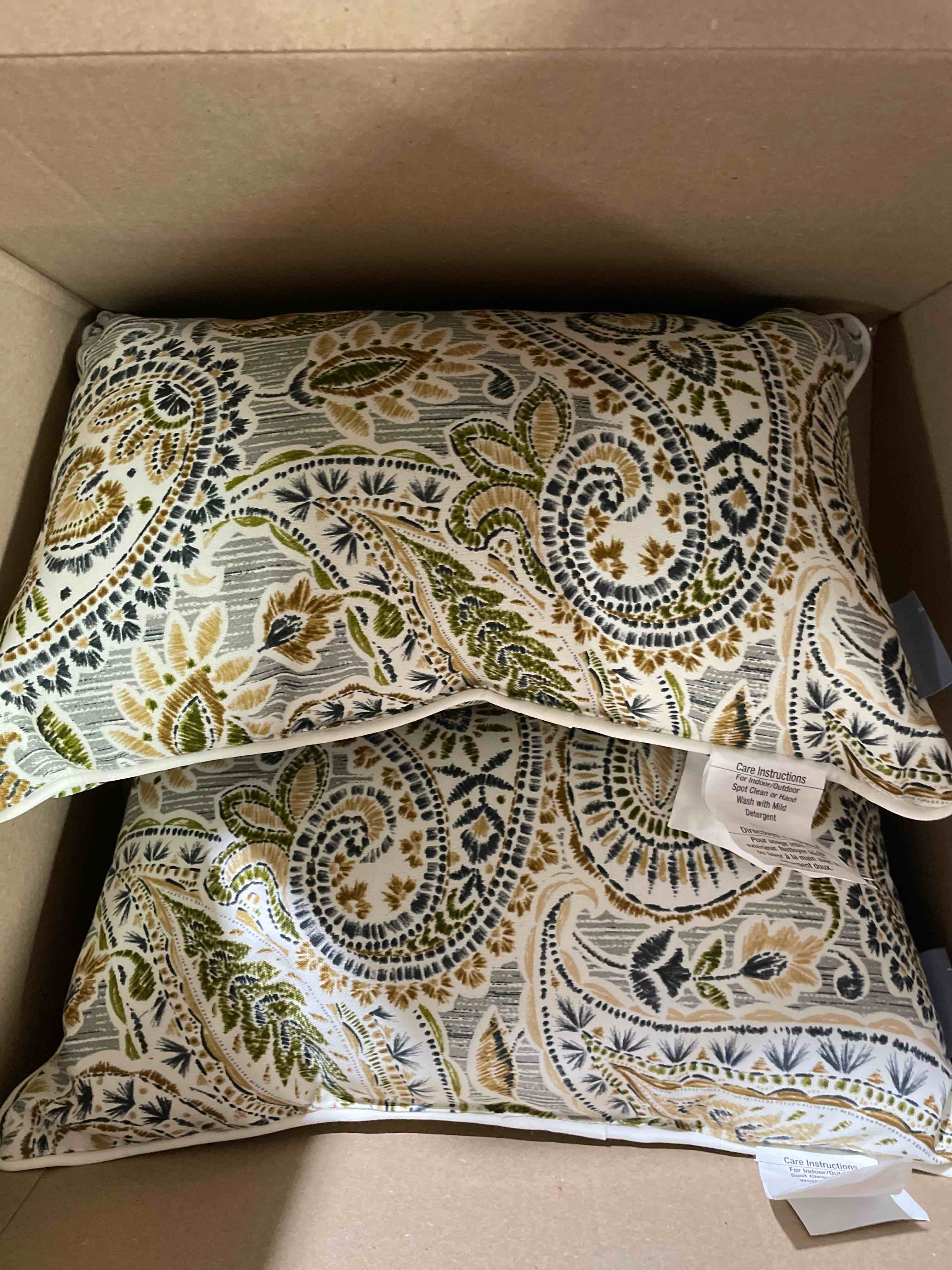 Condition photo showing New/Like New for set of 2 outdoor throw pillows 19 x 12 inch – reversible rectangle patio accent pillows – weather-resistant polyester fabric – eco-friendly recycled polyfiber fill – arctic paisley