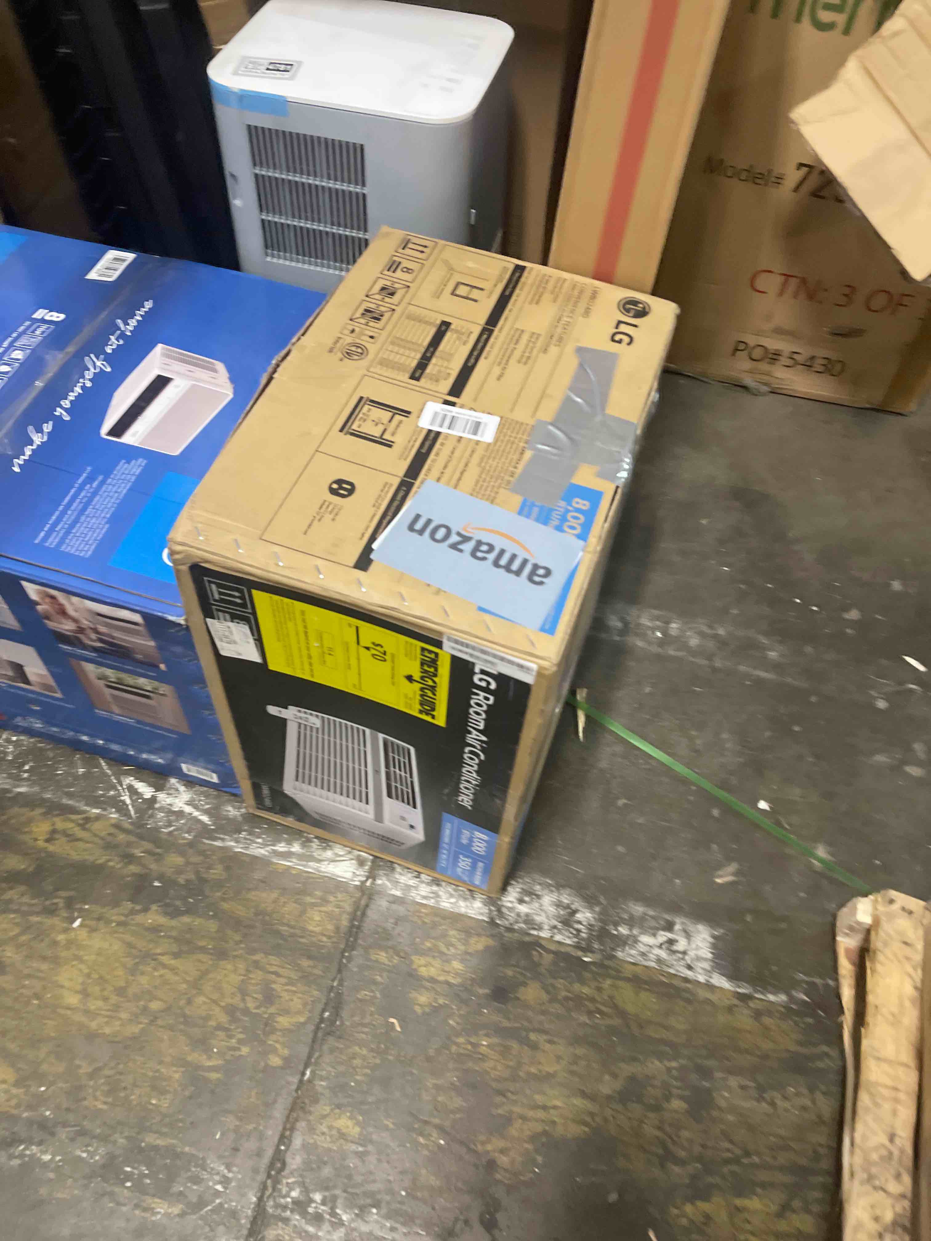 Condition photo showing New/Like New for lg 6,000 btu window air conditioner, 115v, cools 250 sq.ft. for bedroom, den, living room, quiet operation, with remote, 2 cooling & fan speeds, 2-way air deflection, auto restart, white 6000 btu electronic & standard white