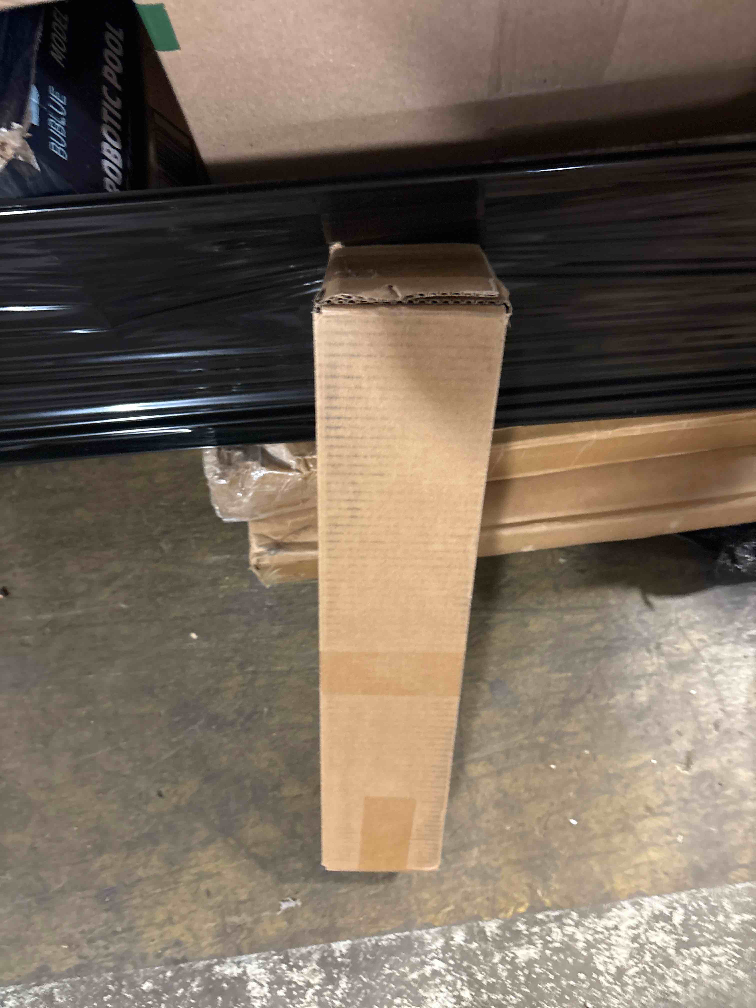 https://s3.amazonaws.com/lotting-images-prod/phillipi/GRA3631015_1757432353868.jpeg
