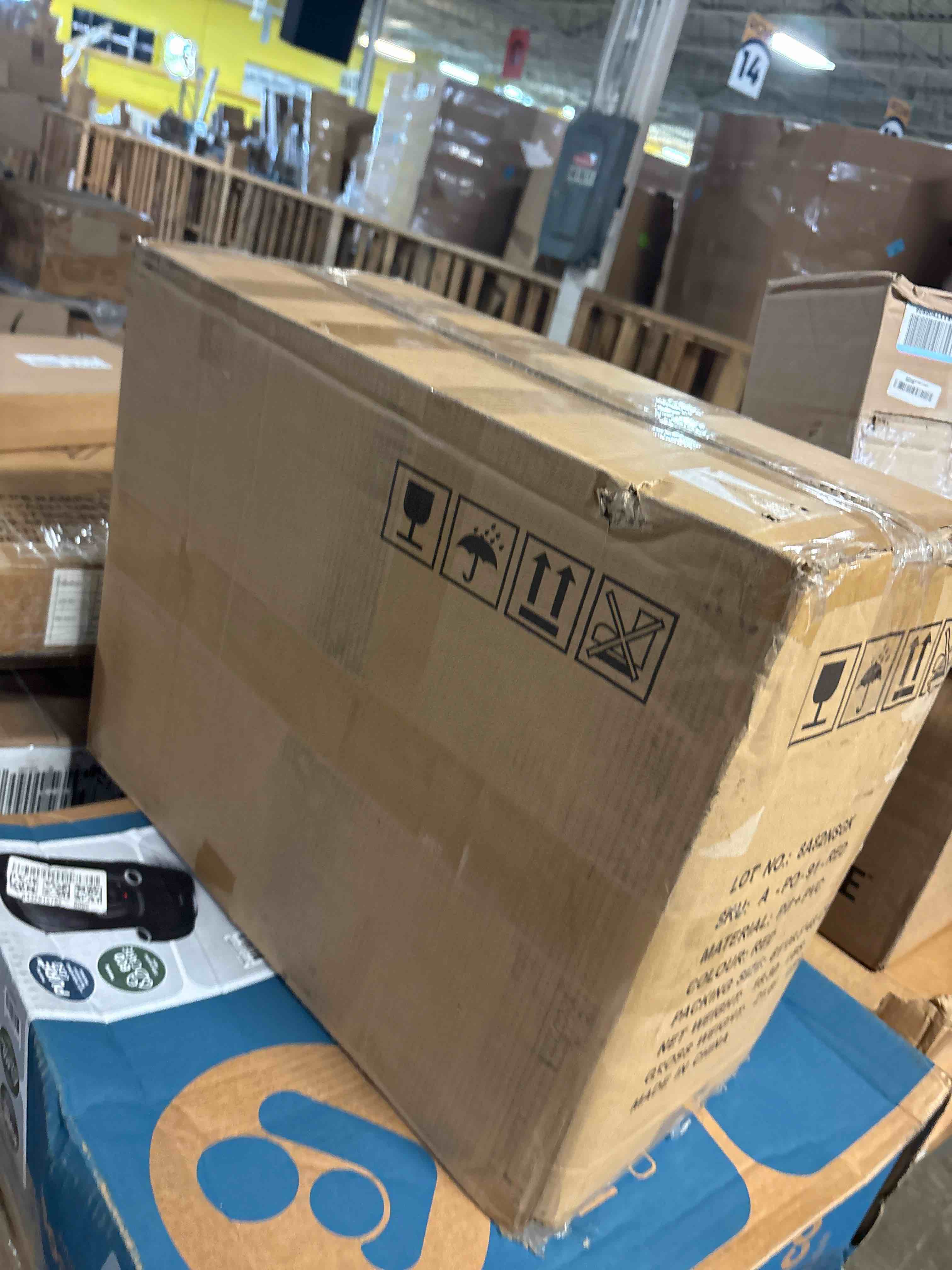 https://s3.amazonaws.com/lotting-images-prod/phillipi/GRA3631023_1757433375696.jpeg